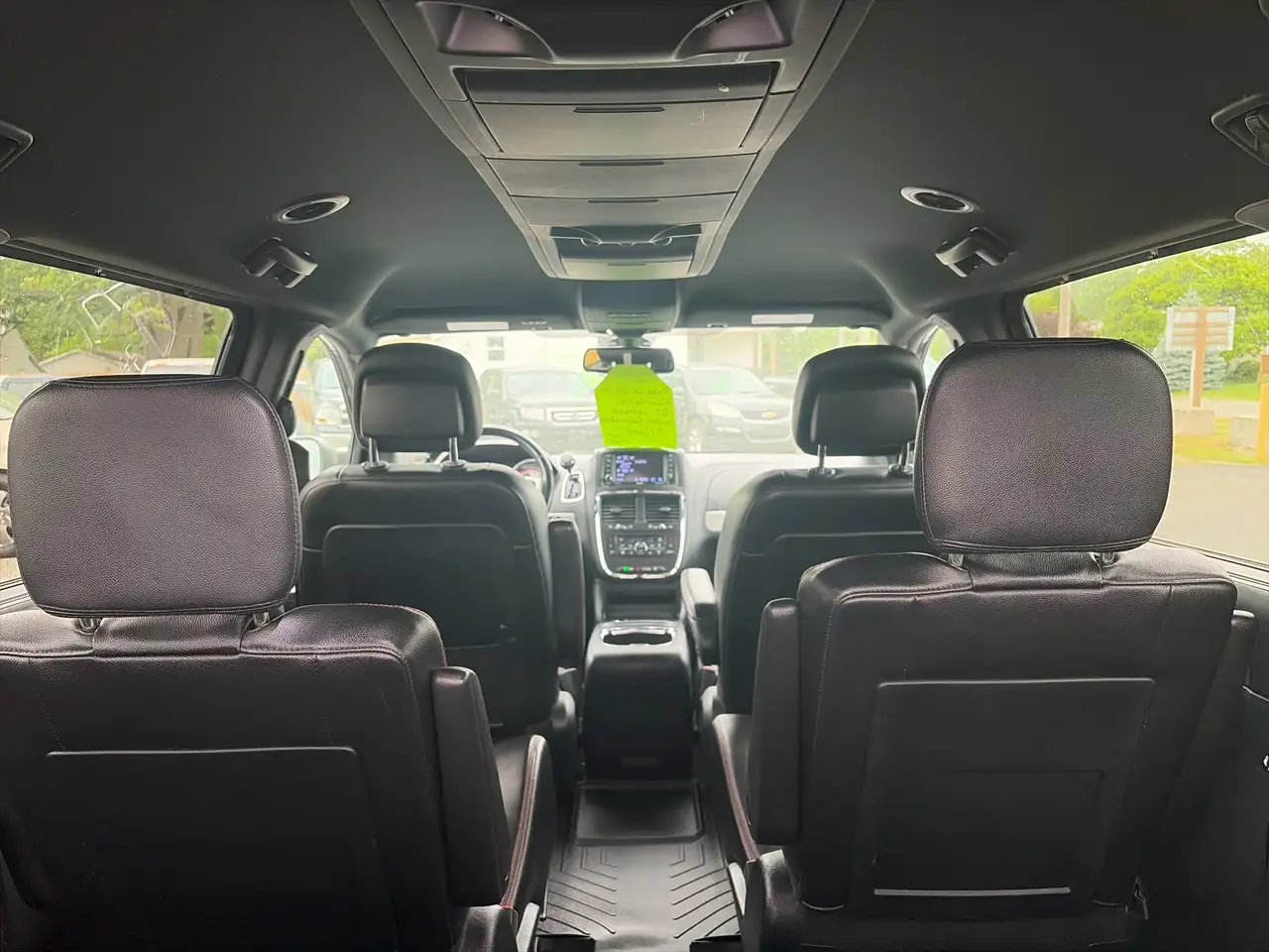 Dodge Grand Caravan fotografie Dodge Grand Caravan