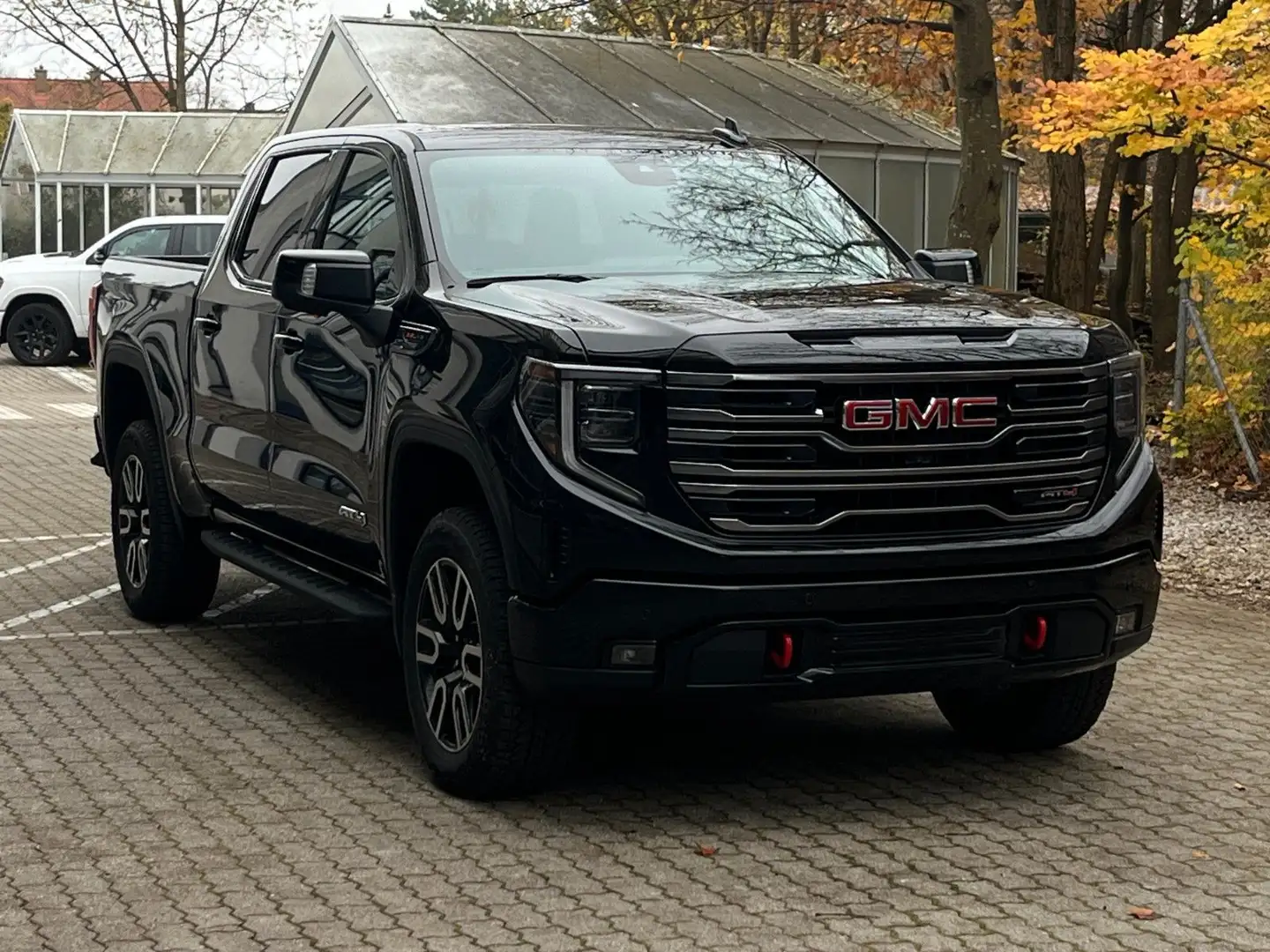 GMC Sierra 1500 AT4 6.2*360°*AHK*22Zoll*HeadUp Schwarz - 1