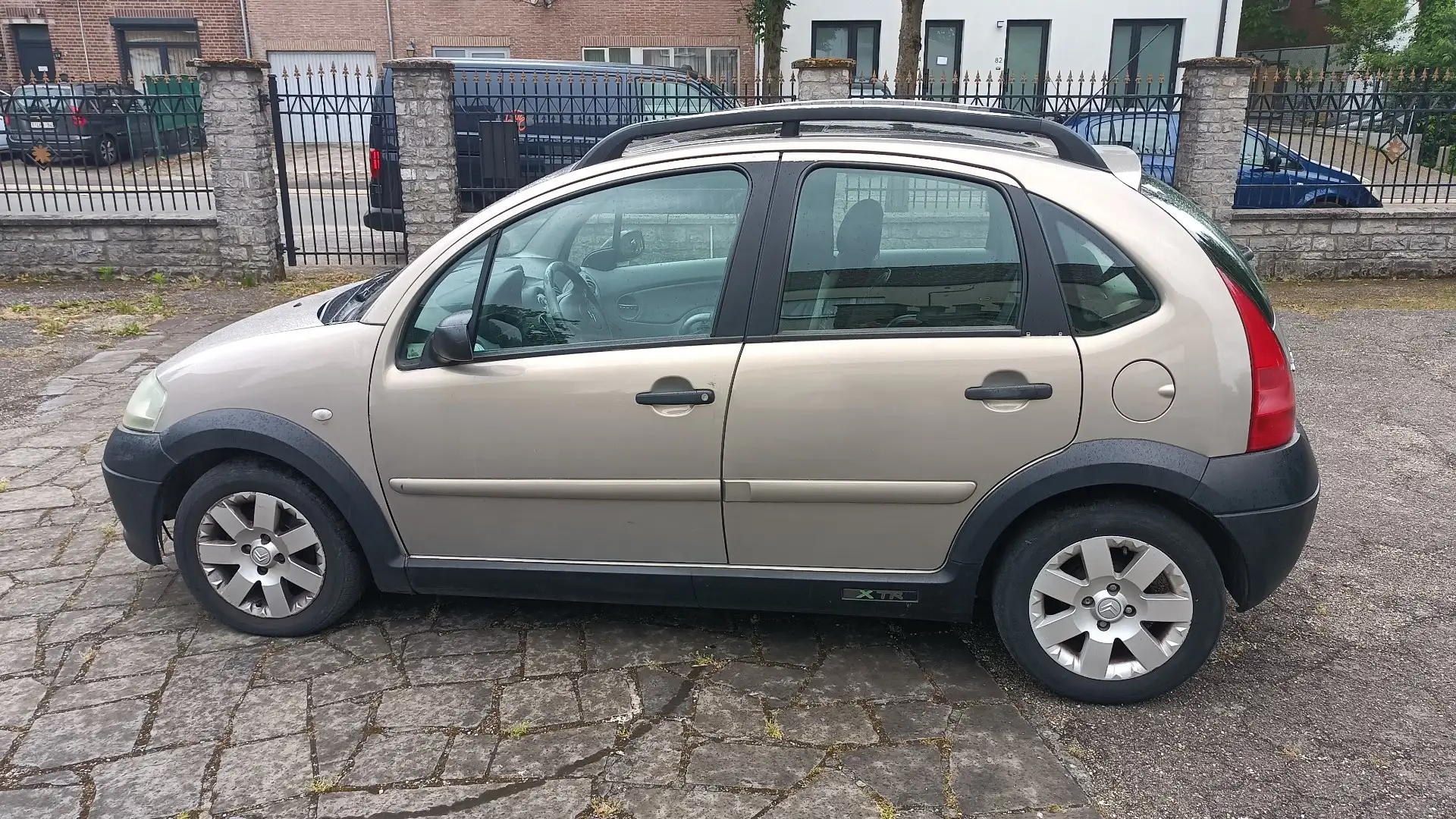 Citroen C3 1.4 16V Senso Drive X-TR - 1