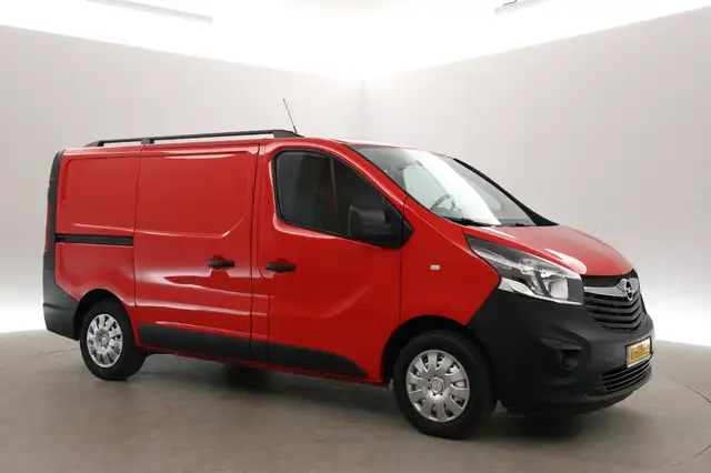Opel Vivaro view 6