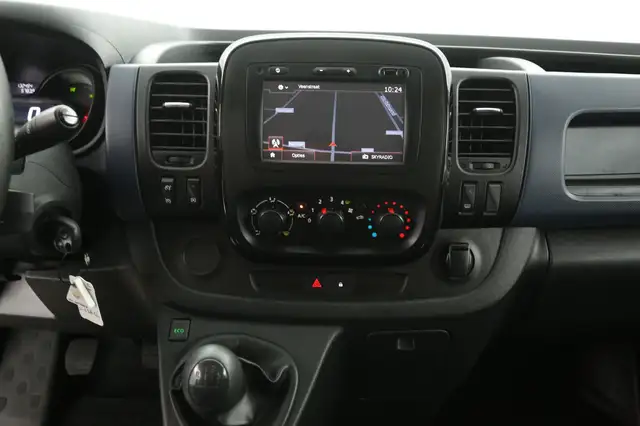 Opel Vivaro view 11