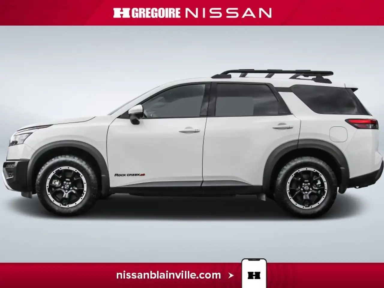 Nissan Pathfinder снимка Nissan Pathfinder