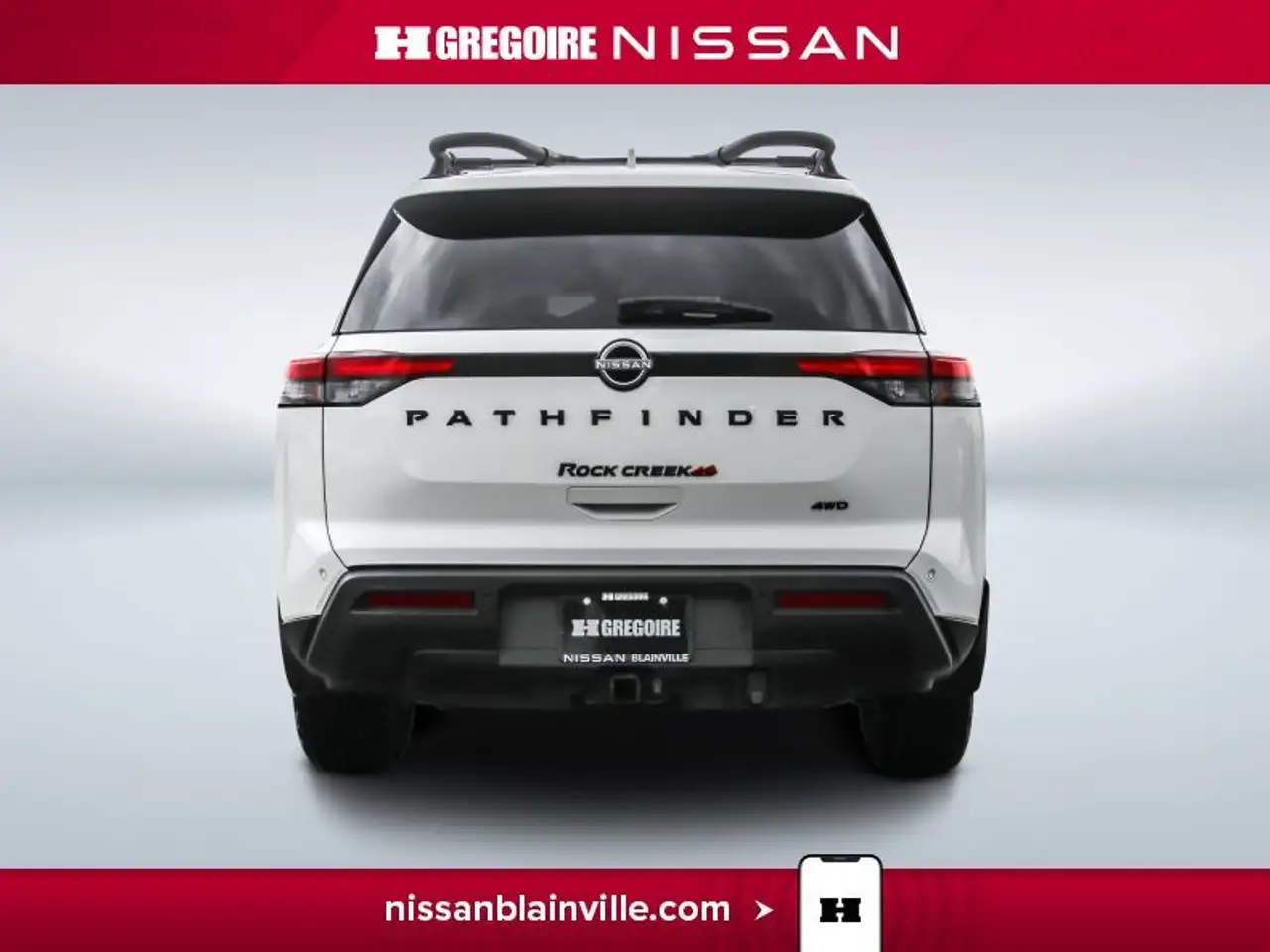 Nissan Pathfinder снимка Nissan Pathfinder