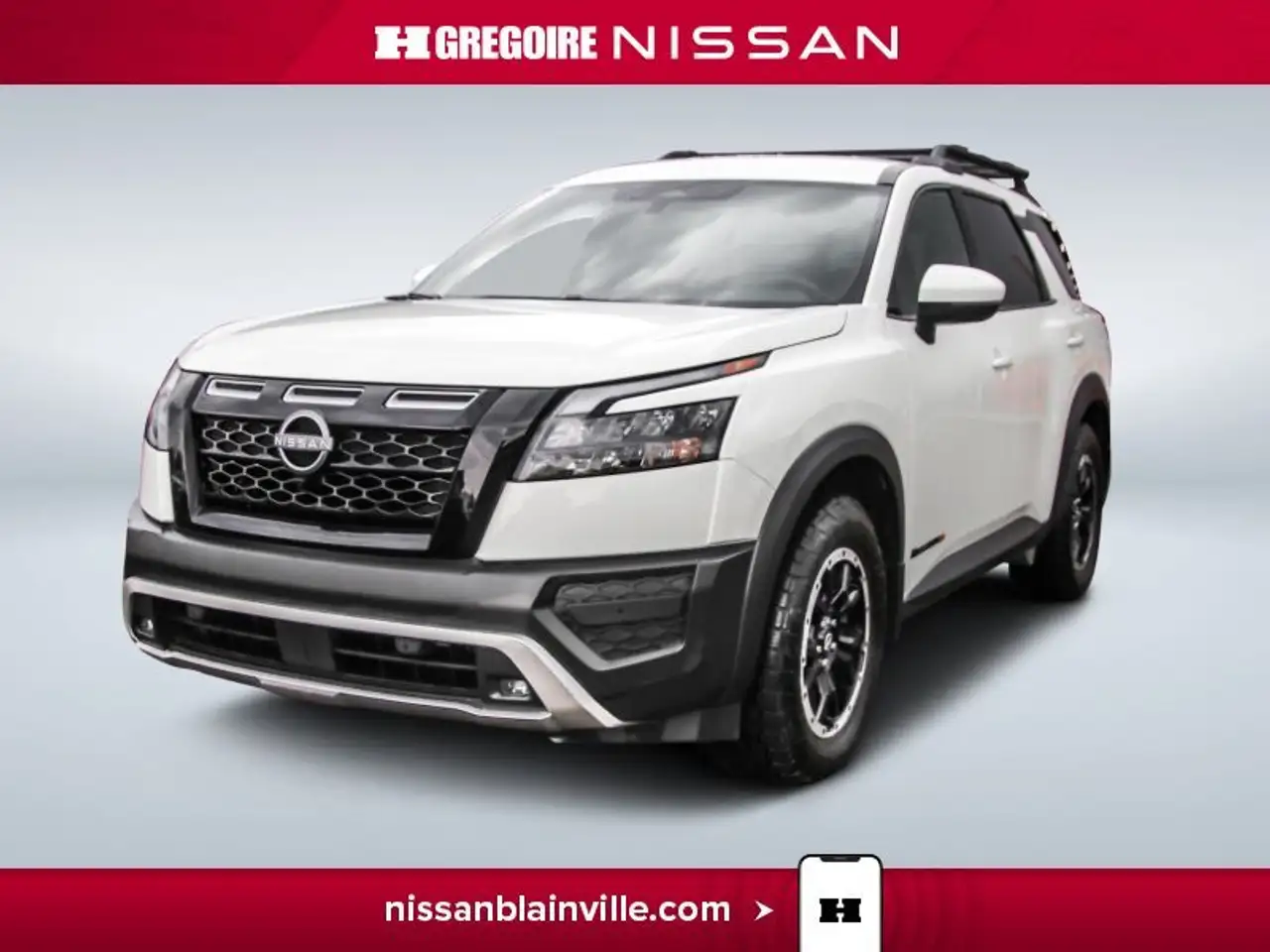 Nissan Pathfinder снимка Nissan Pathfinder