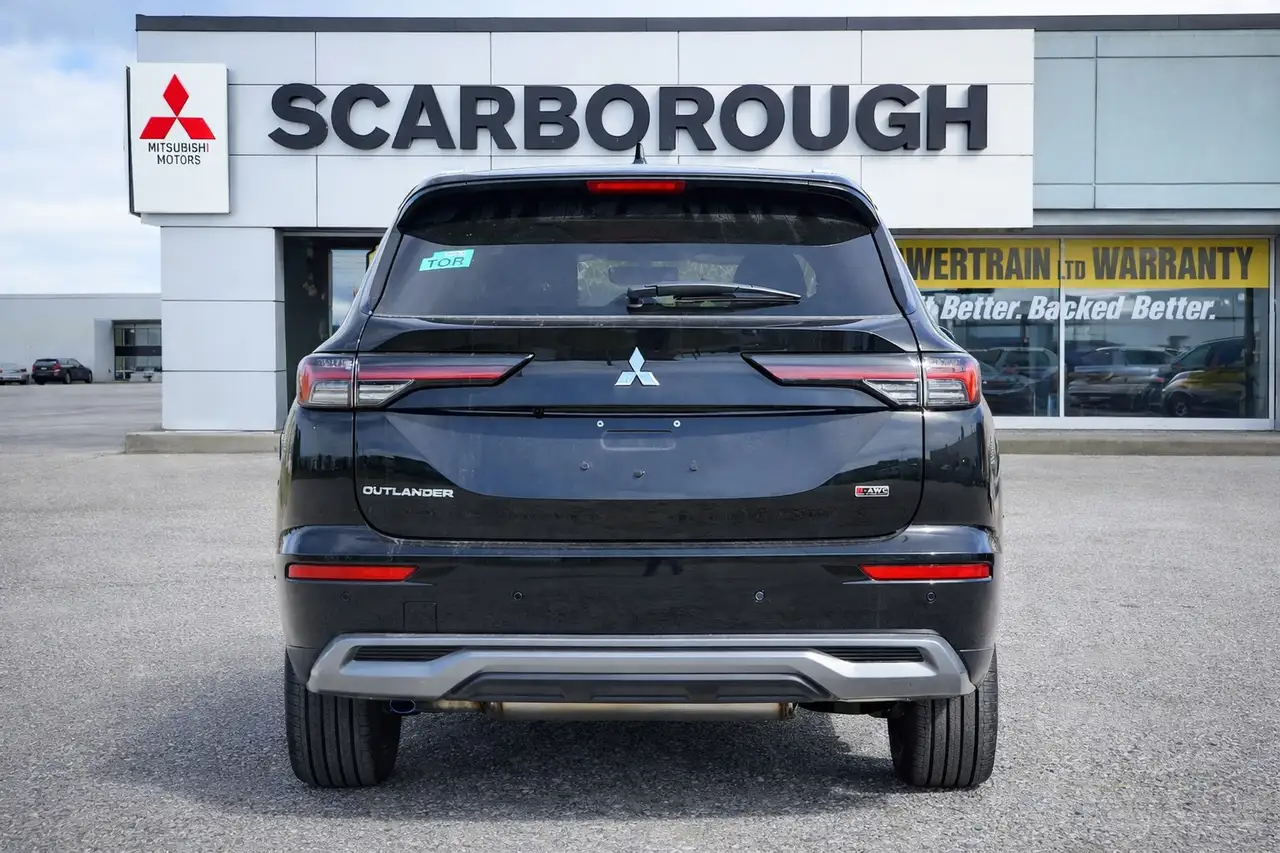 Mitsubishi Outlander снимка Mitsubishi Outlander