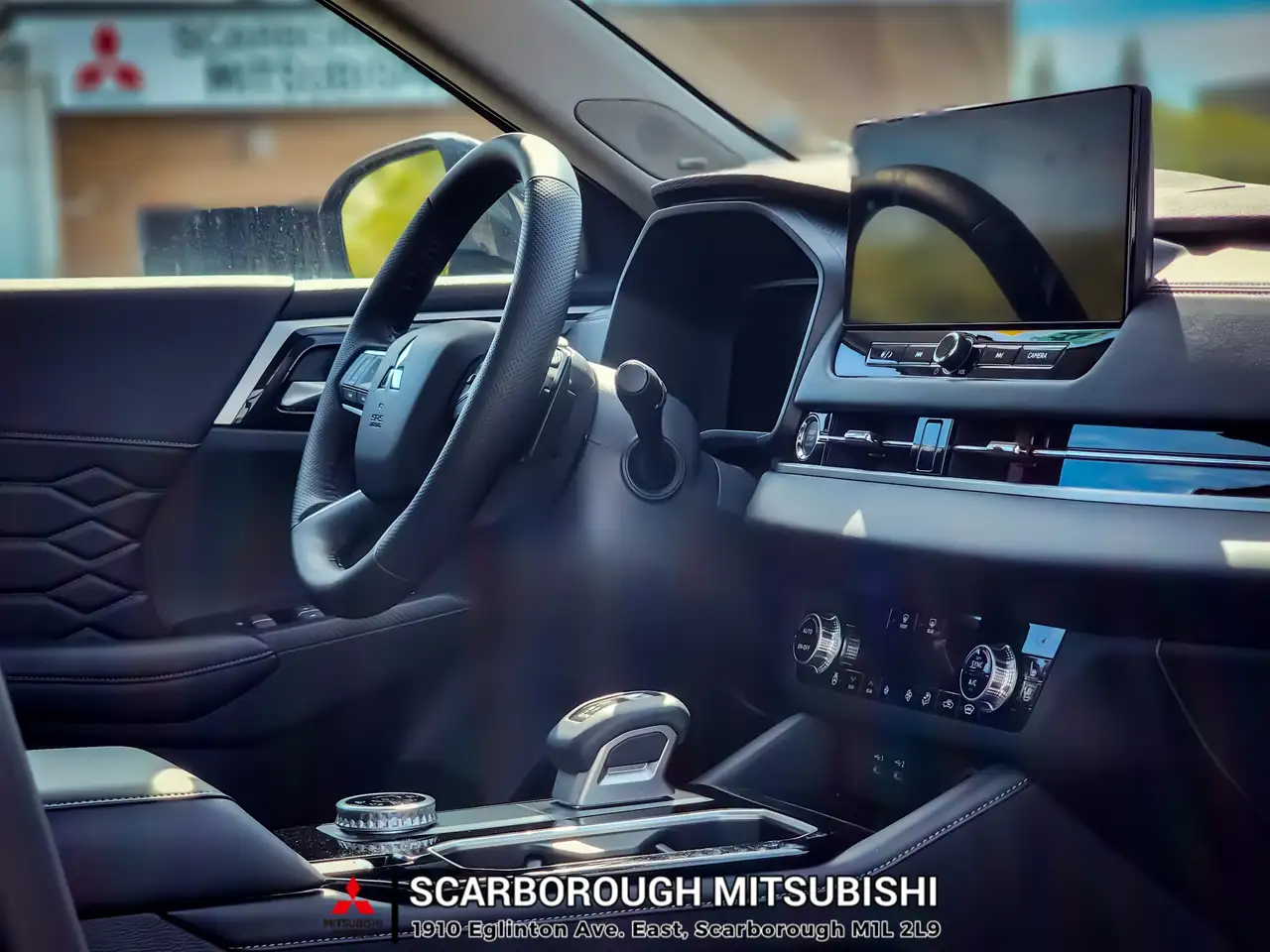 Mitsubishi Outlander снимка Mitsubishi Outlander
