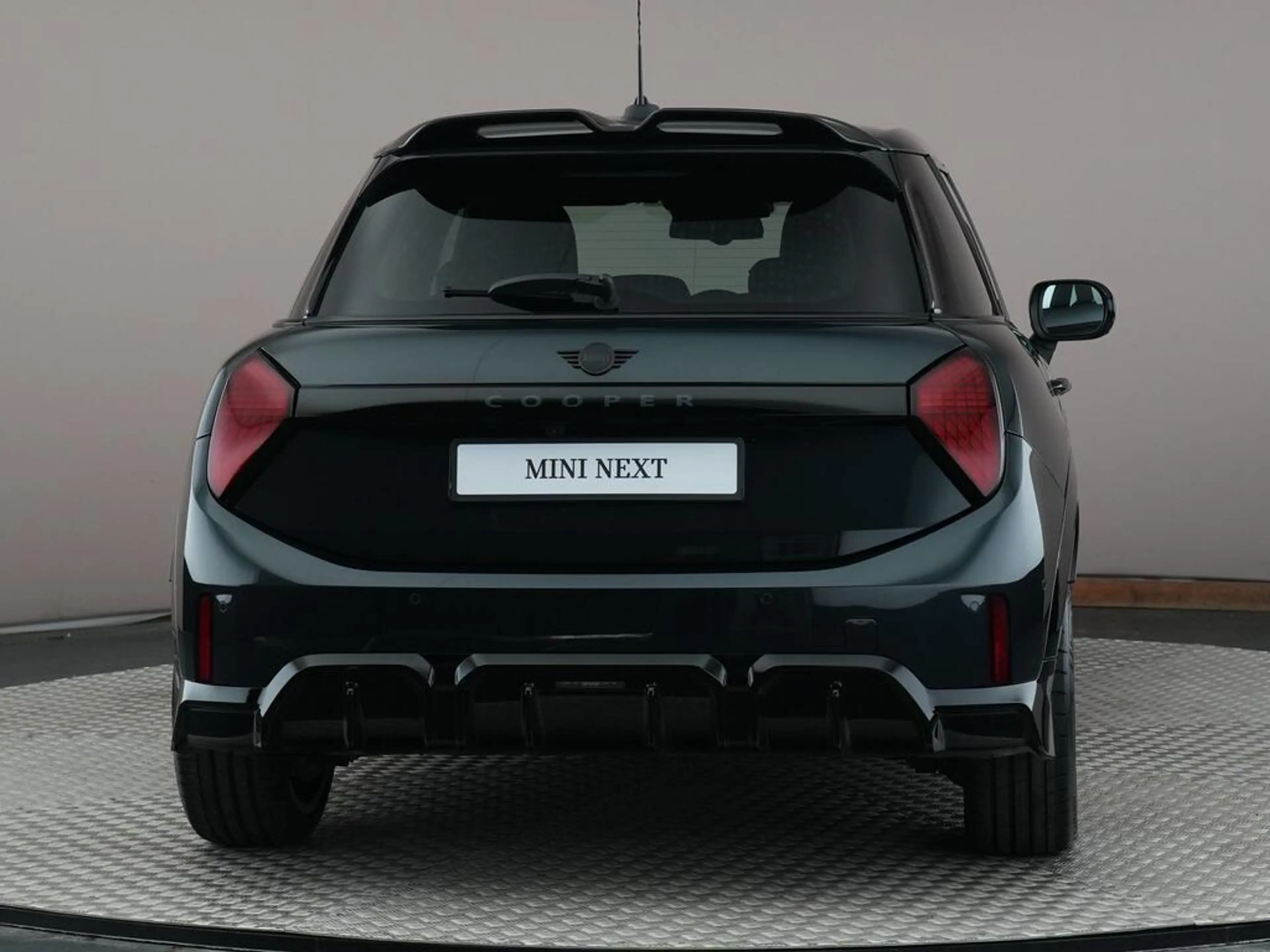 MINI Cooper C 5-Deurs | Pakket L + John Cooper Works Uitvoering — photo 4