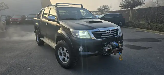 Toyota Hilux 2.5 D-4D 4WD Double cabin only Afrika