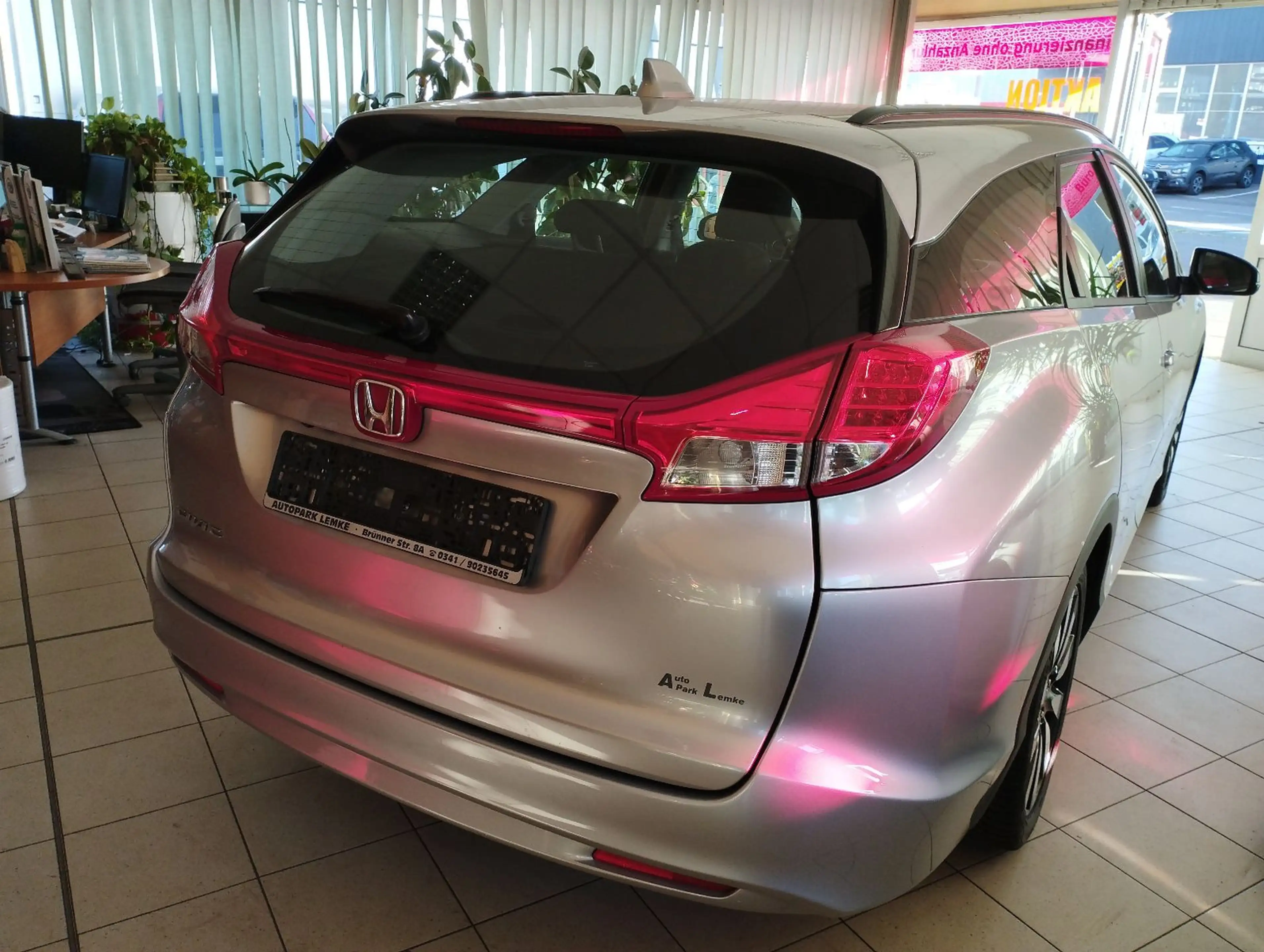 Honda Civic Tourer Elegance — photo 4