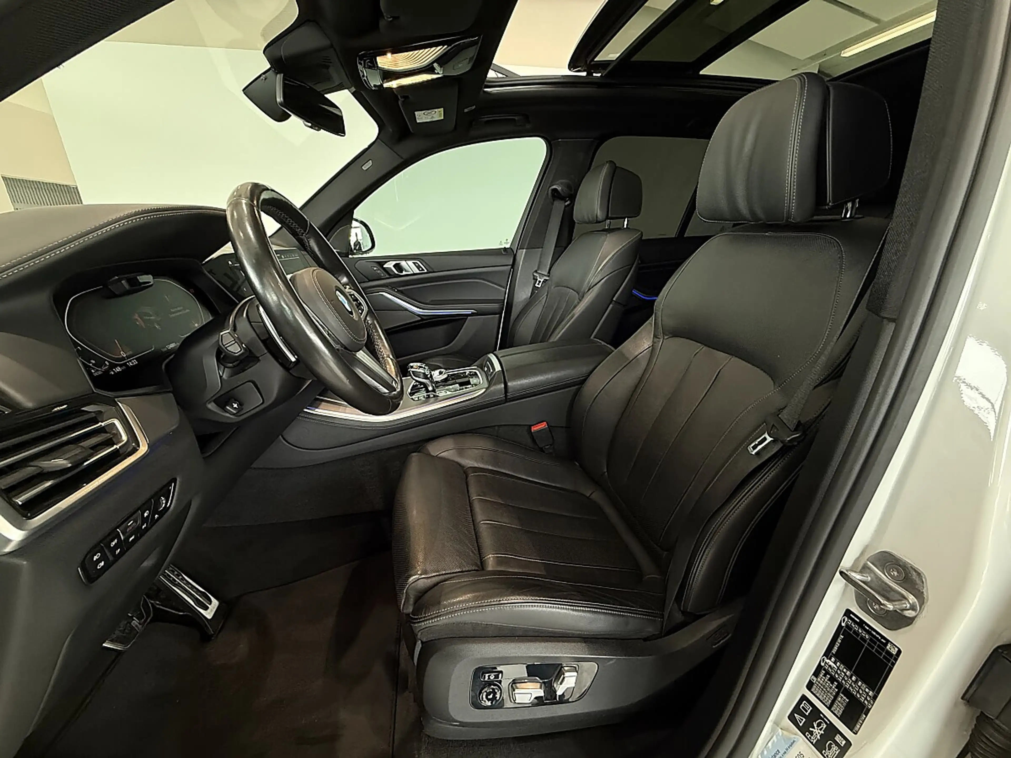 BMW X5 xDrive30d M-Sport Aut.*Panorama*Sitzkühlung*harman/kardon*360°*Spur*Totwinkel — photo 11