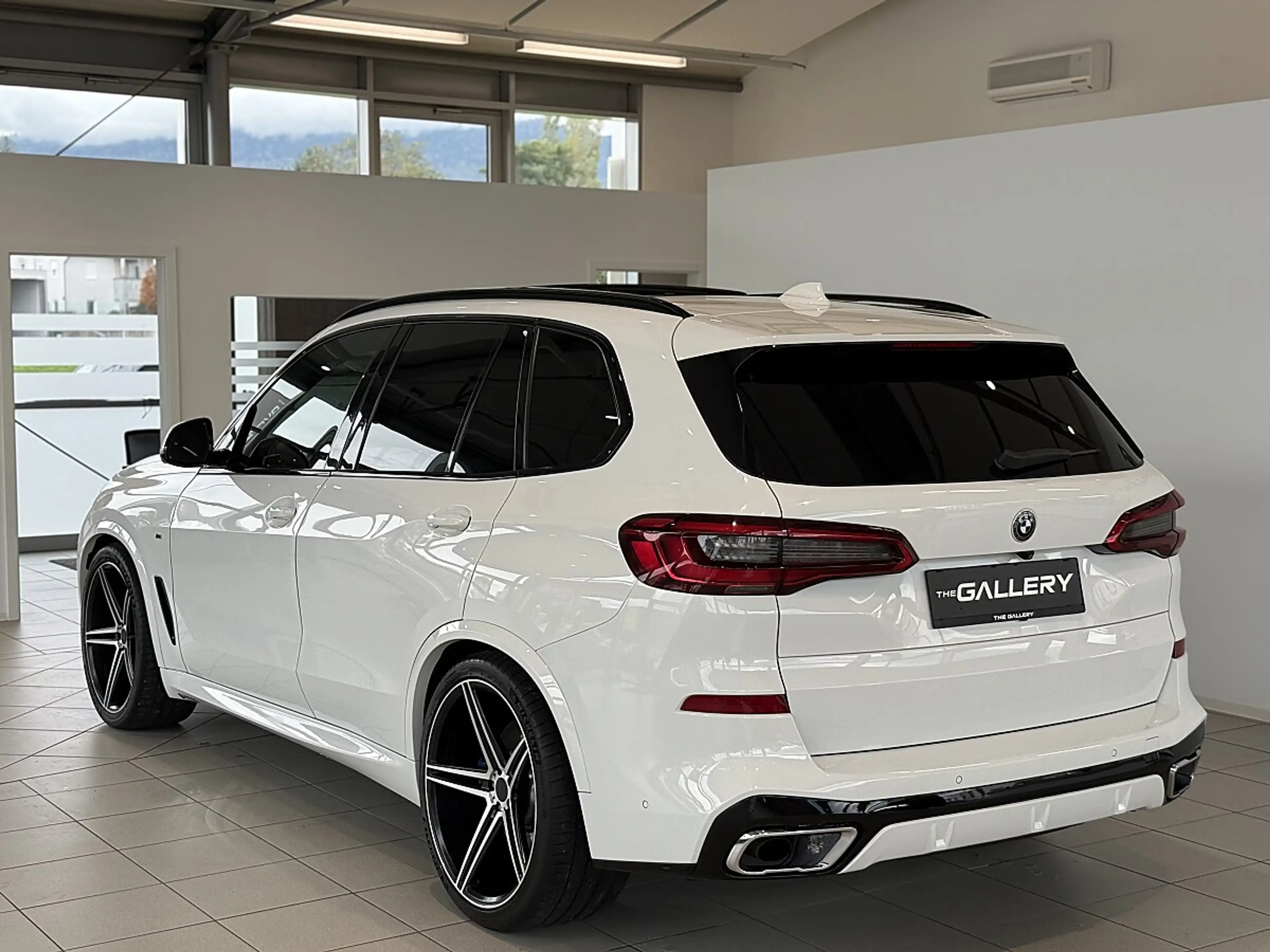 BMW X5 xDrive30d M-Sport Aut.*Panorama*Sitzkühlung*harman/kardon*360°*Spur*Totwinkel — photo 7
