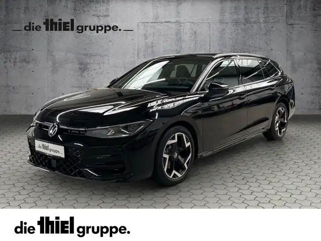 Volkswagen Passat 2.0 TDI DSG R-line AHK+Head-up+LED-Matrix+Navi+IQ.Drive