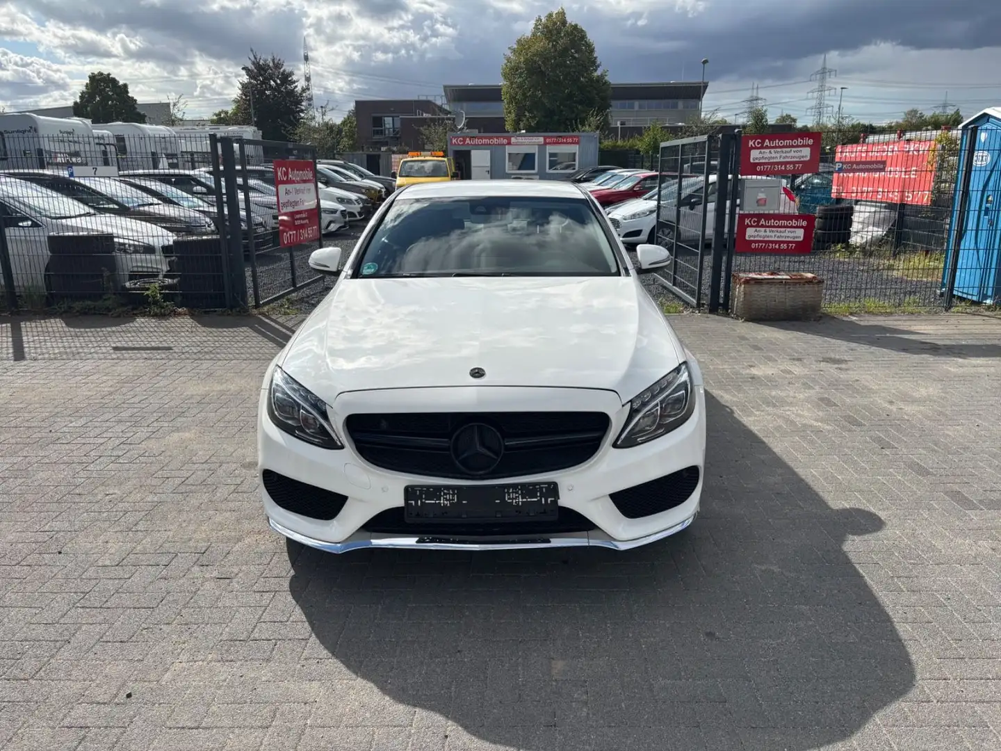 Mercedes-Benz C 220 BlueTec / d*AMG LINE* Weiß - 2