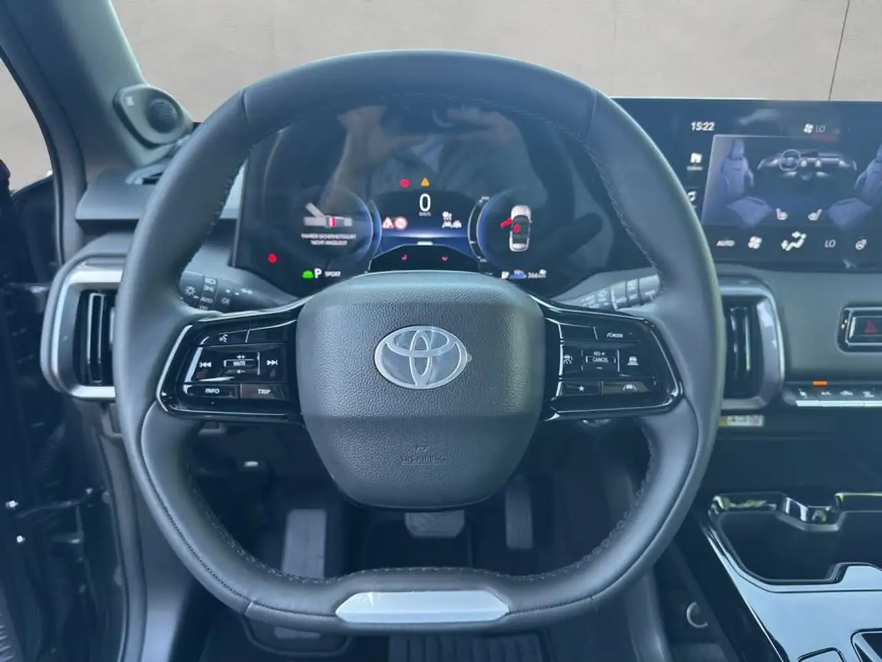 Toyota Urban Cruiser 61kWh Lounge 128 kW, 5-türig (Strom) 12