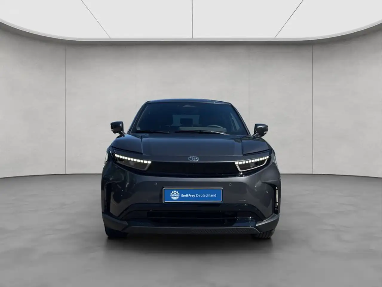 Toyota Urban Cruiser 61kWh Lounge 128 kW, 5-türig (Strom) 10