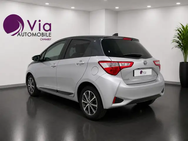 Toyota Yaris view 7