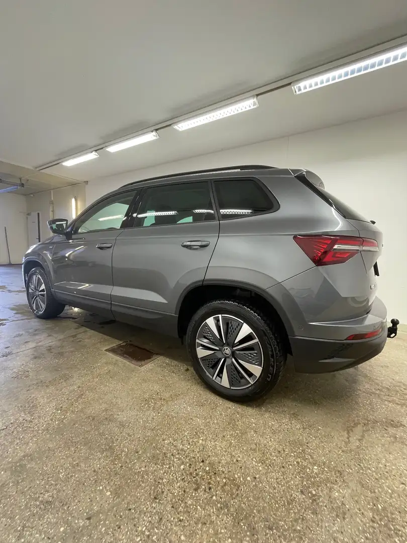 Skoda Karoq Selection TSI DSG ACT Grau - 2