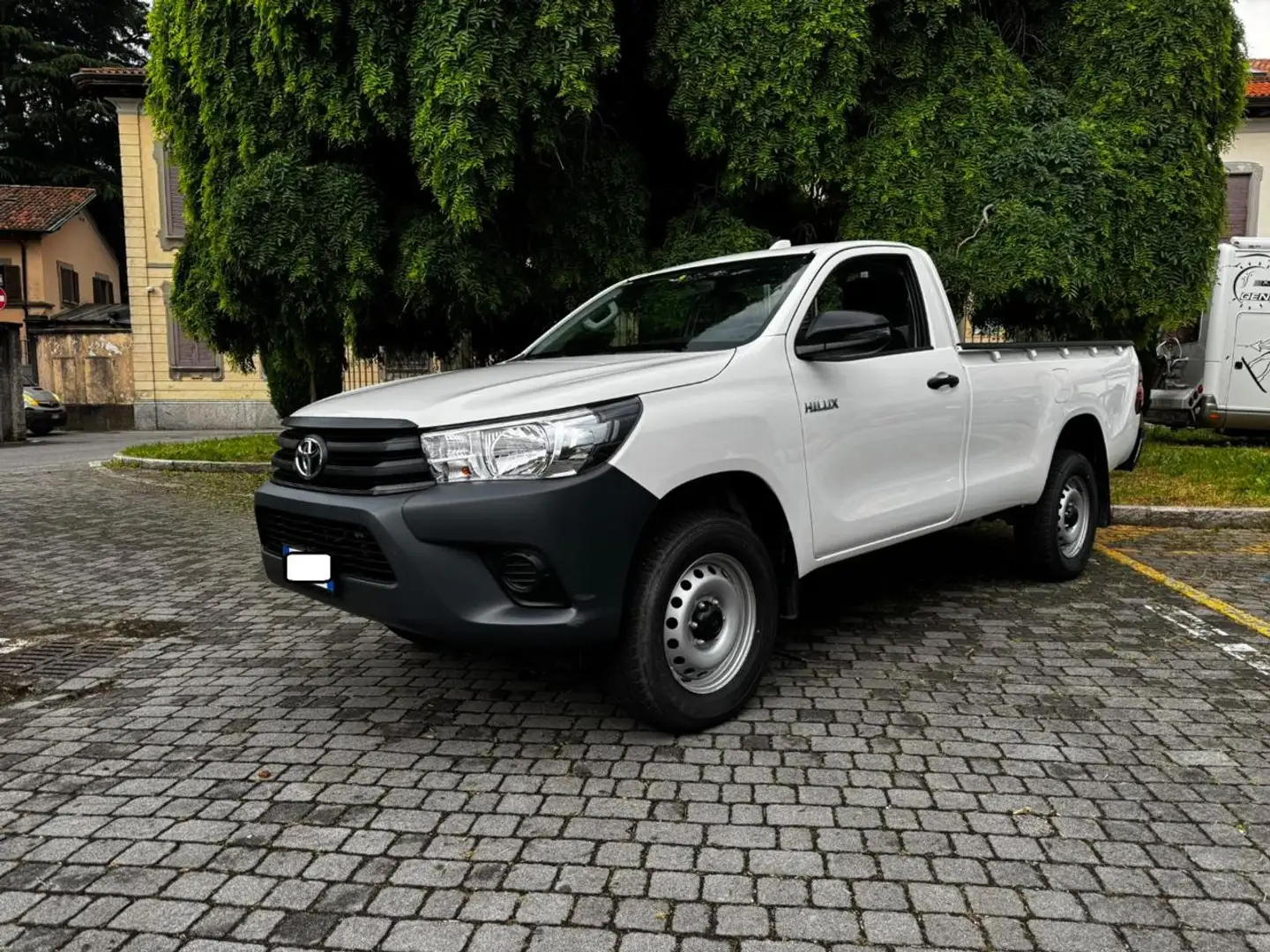 Toyota Hilux 2.4 D-4D 4WD 2 porte Single Cab Comfort Blanc - 1
