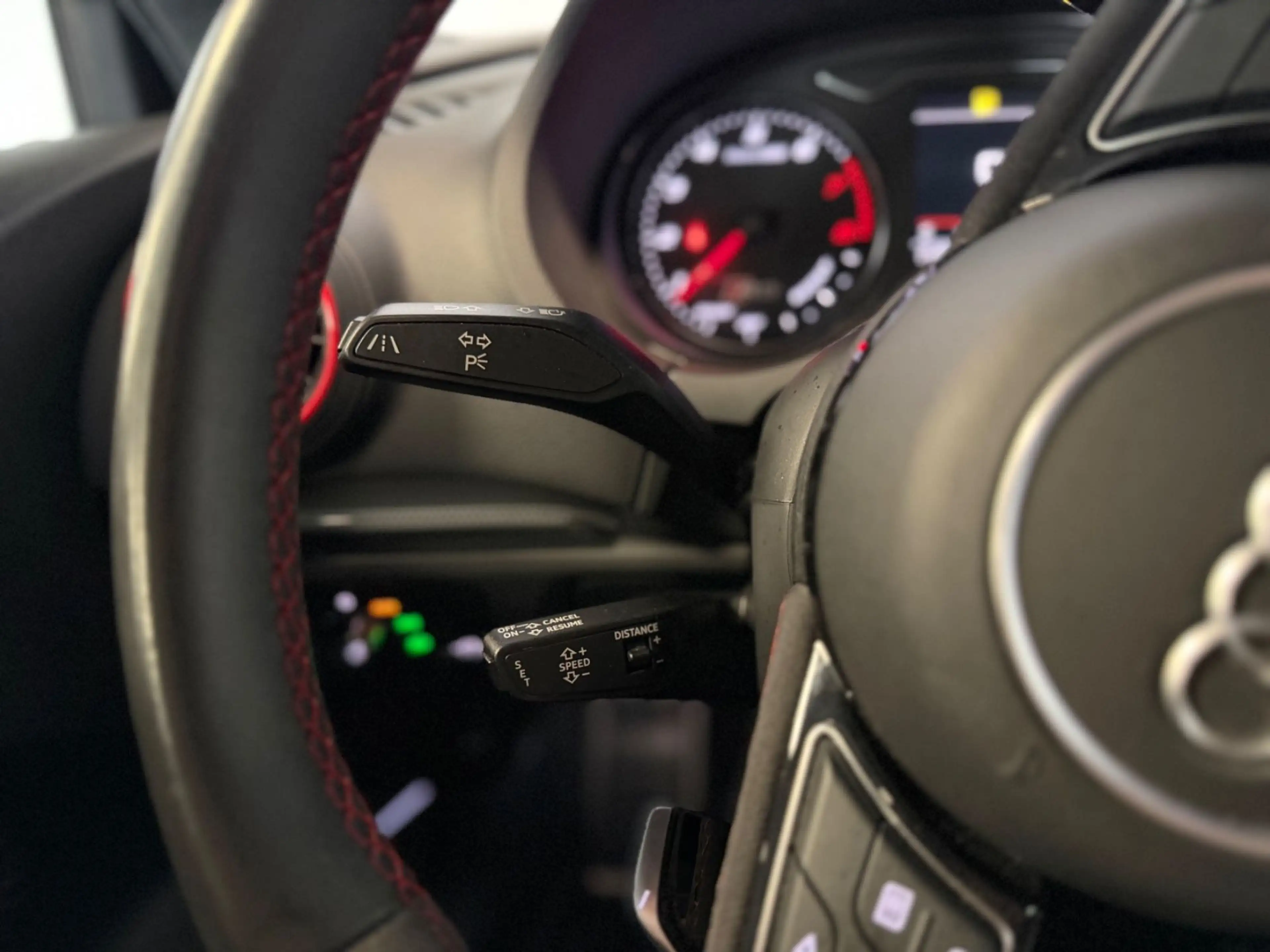 Audi RS3 Sportback 2.5TFSI*Pano*ACC*Lane*Side*Matrix* — photo 14