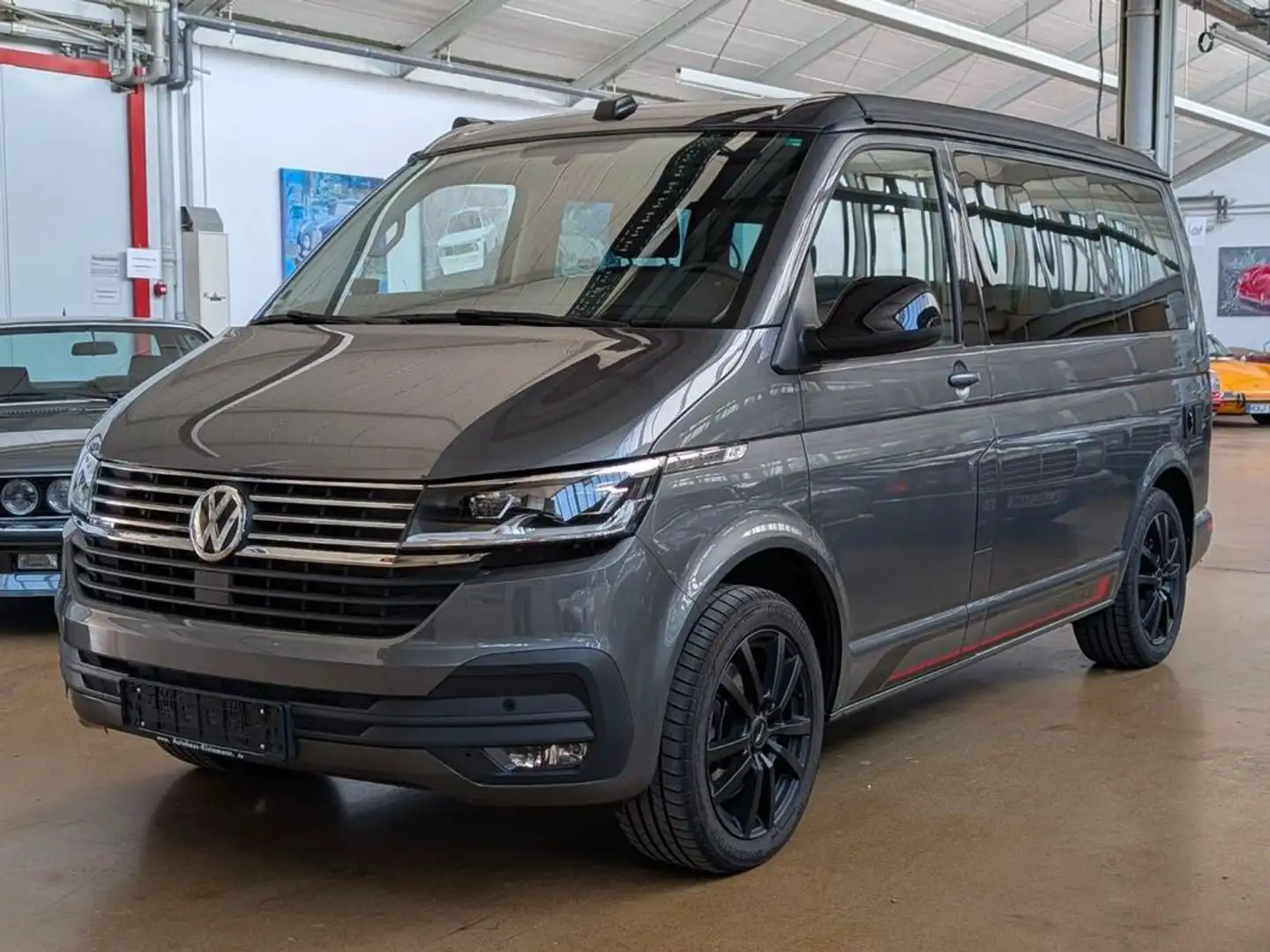Volkswagen T6 California T6.1 California Ocean Edition 2.0 TDI DSG 4M Grau - 2