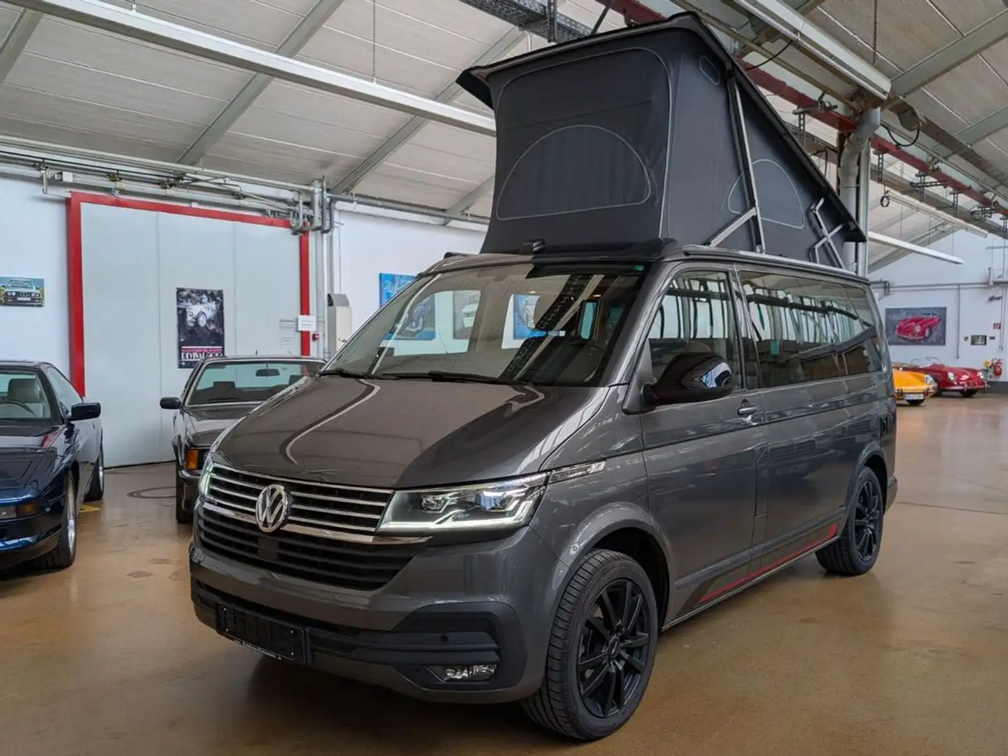 Volkswagen T6 California T6.1 California Ocean Edition 2.0 TDI DSG 4M Grau - 1