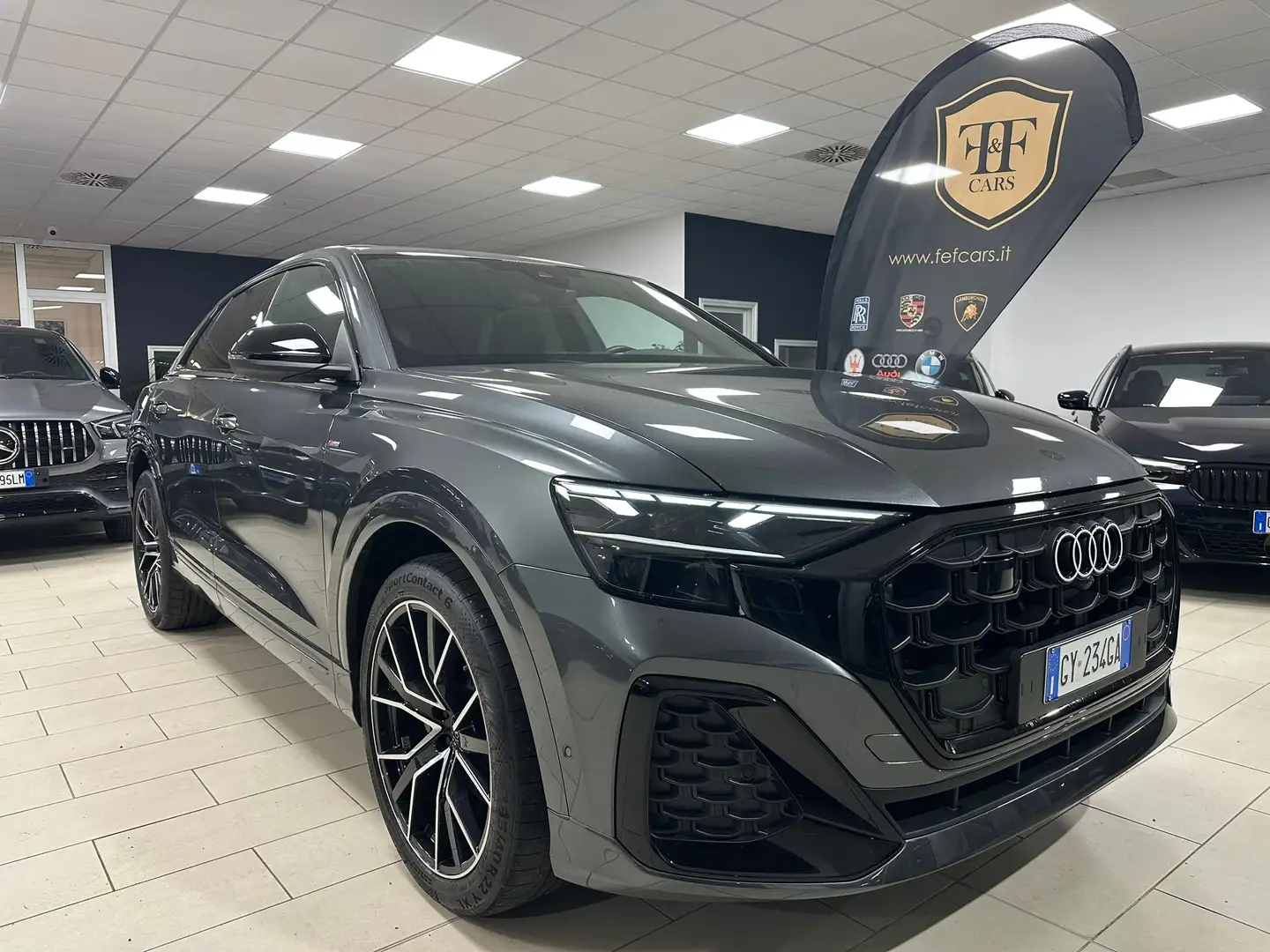 Audi Q8 3.0 tdi S line edition quattro 286cv Uff. Italiana Gris - 2