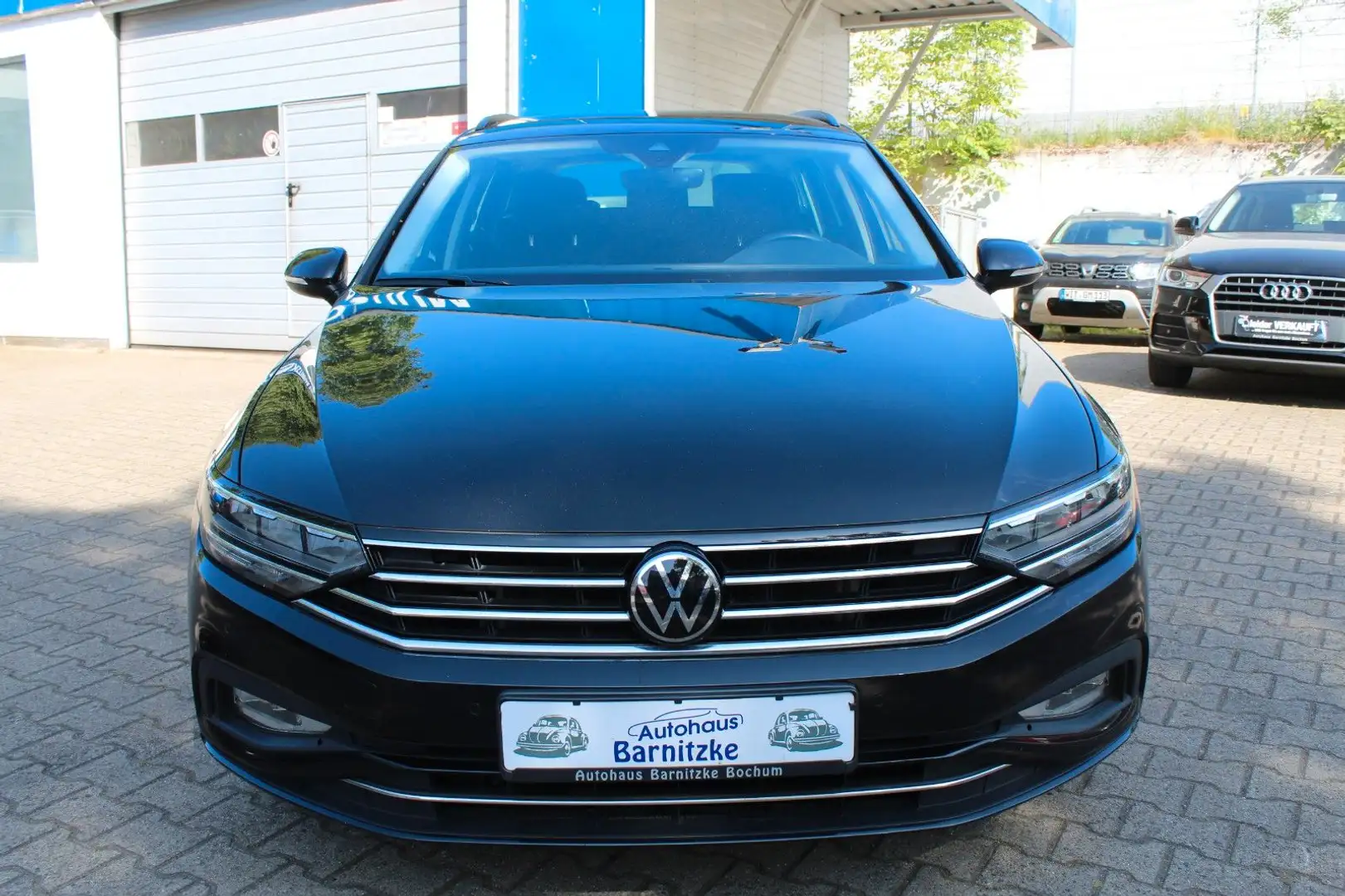 Volkswagen Passat Variant Business* Virtual * Kamera * Navi Zwart - 2
