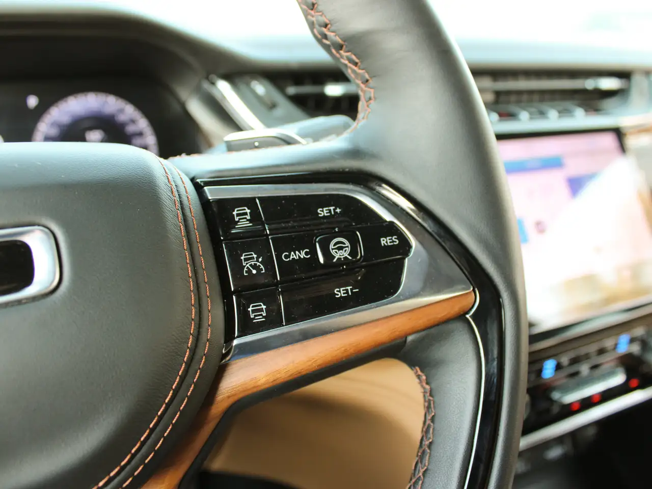 Jeep Grand Cherokee fotografie Jeep Grand Cherokee