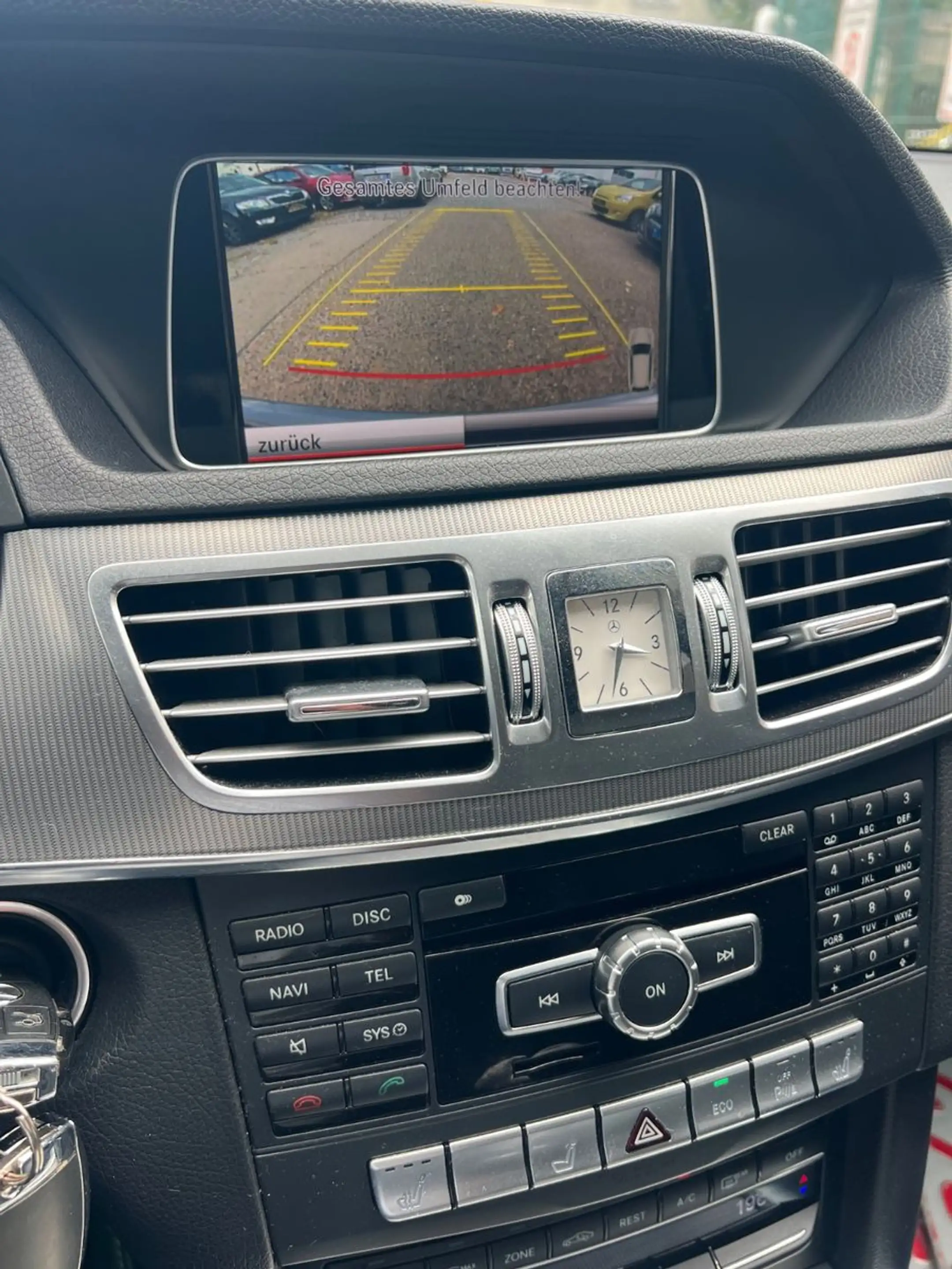 Mercedes-Benz E 250 E T-Modell E 250 CGI BlueEfficiency — photo 13