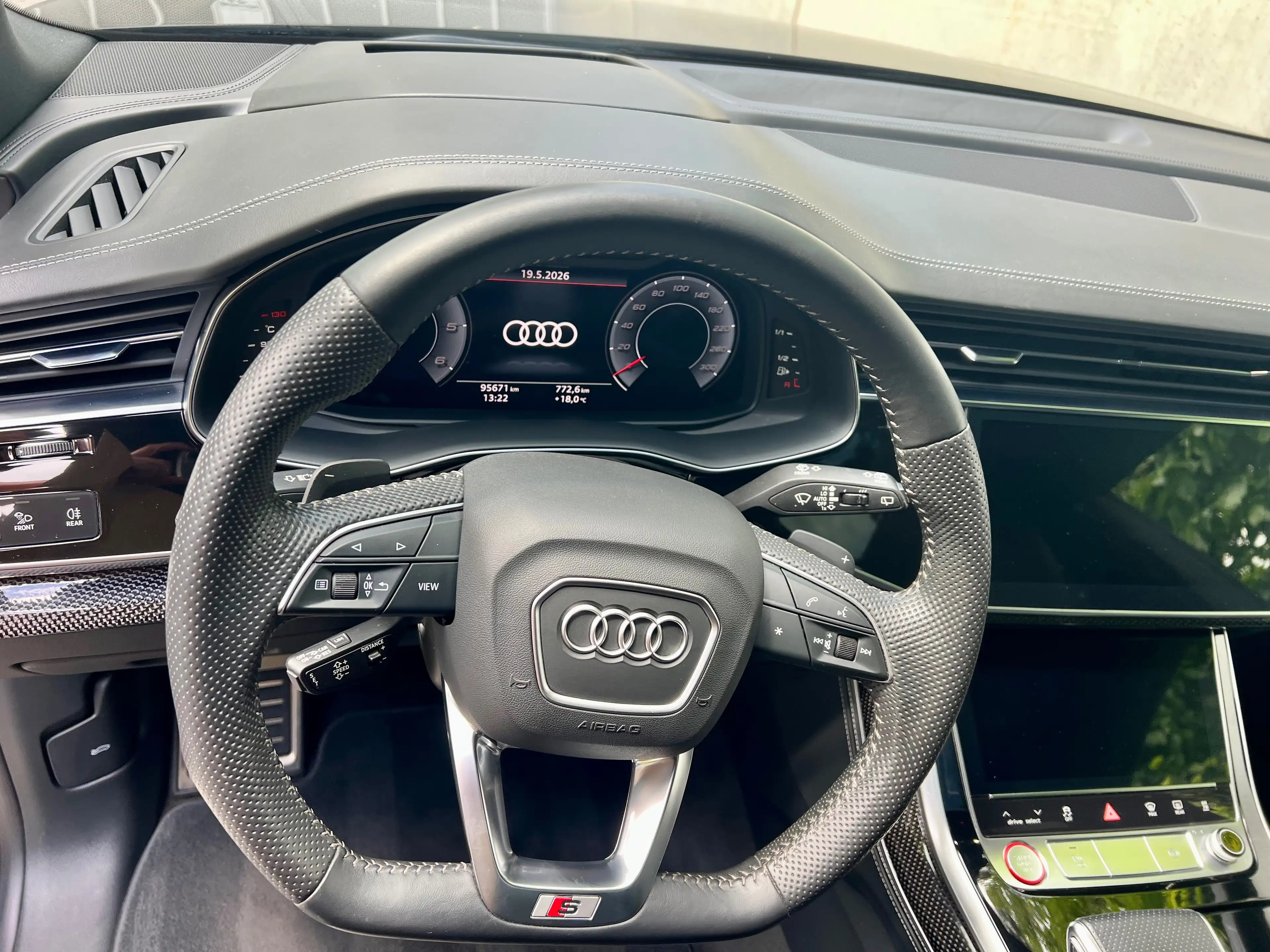 Audi SQ8 SQ8 4.0TDI KERAMIK NACHTSICHT SOFTCLOSE — photo 11