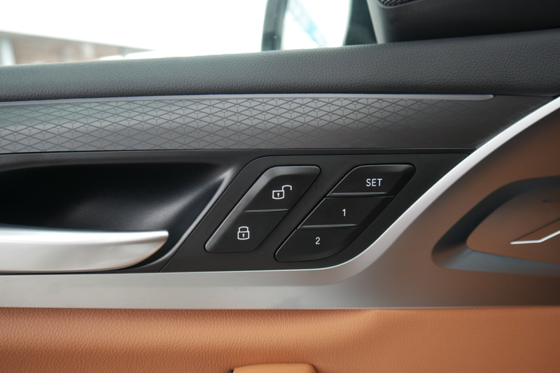BMW X4 xDrive 20d *M-Paket/AHK/Memorysitz/Standhzg./H&K Sound/Adapt. LED* — photo 9