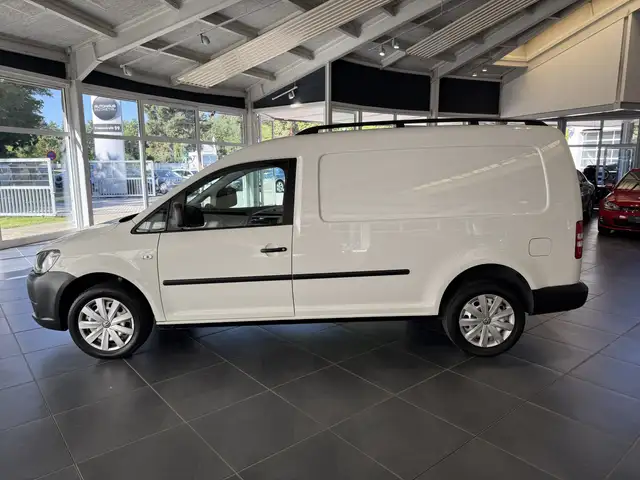 Volkswagen Caddy view 4