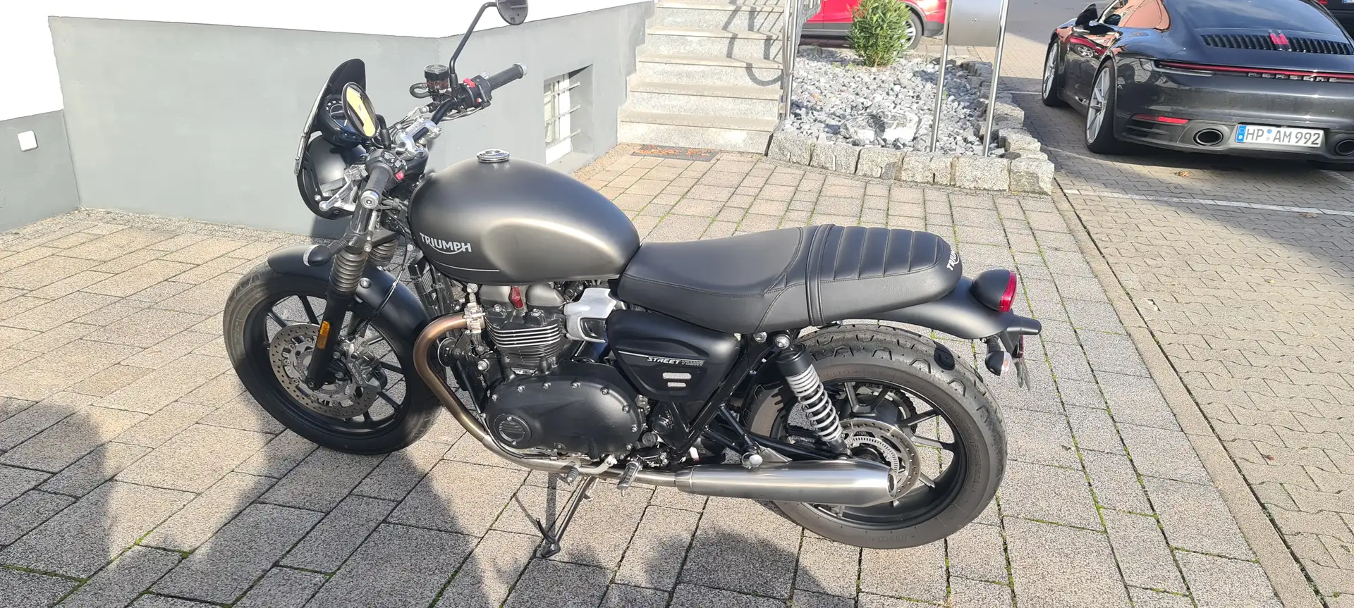 Triumph Street Twin Verde - 2