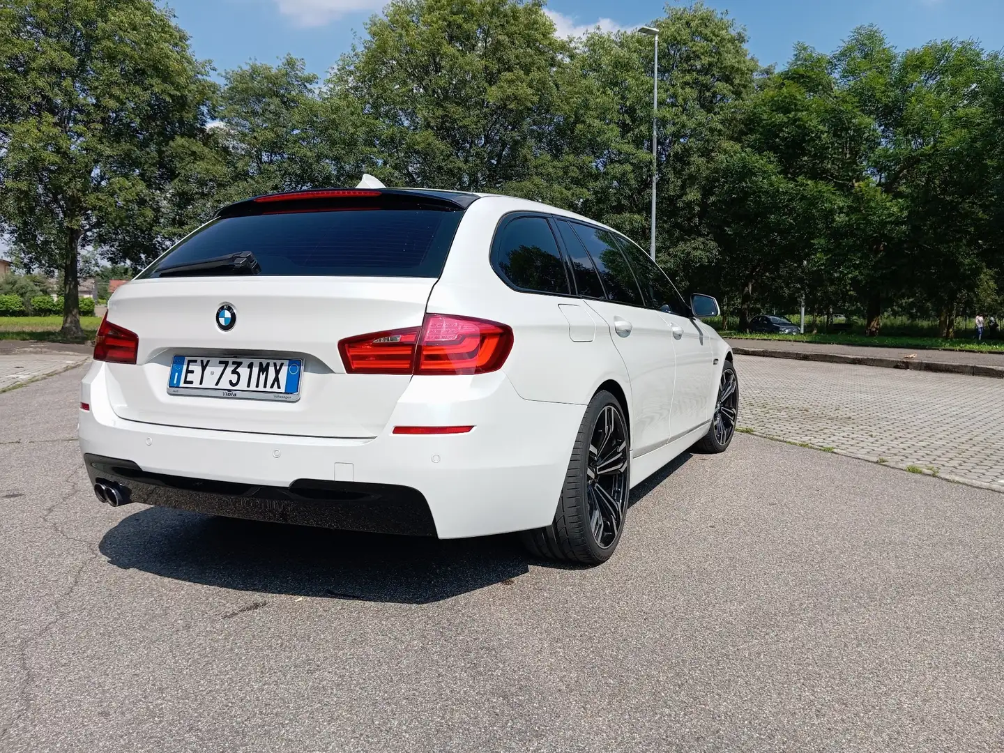 BMW 520 520d Touring Business Bianco - 2