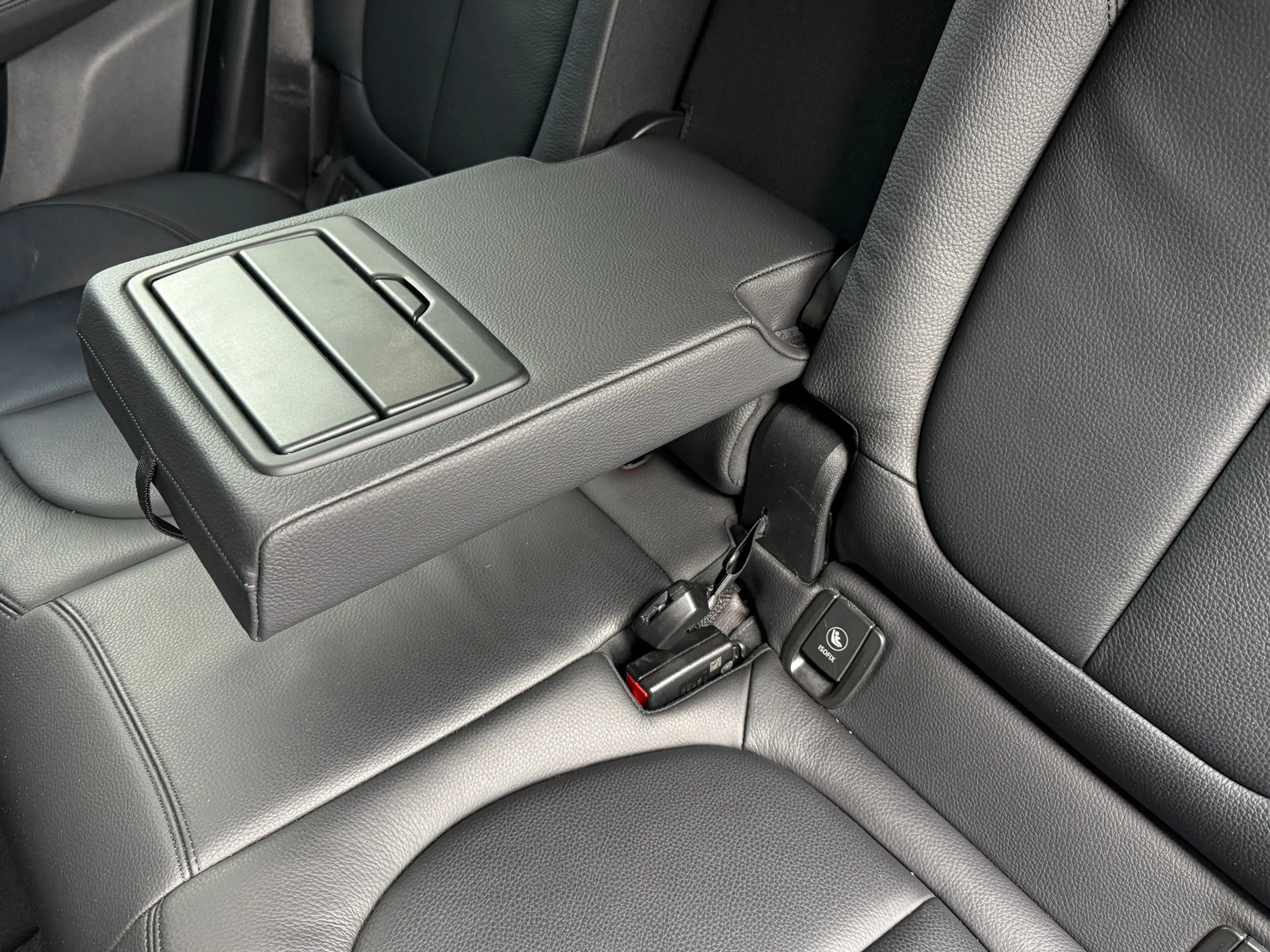BMW 225 2-serie Active Tourer 225xe iPerformance High Exec — photo 28
