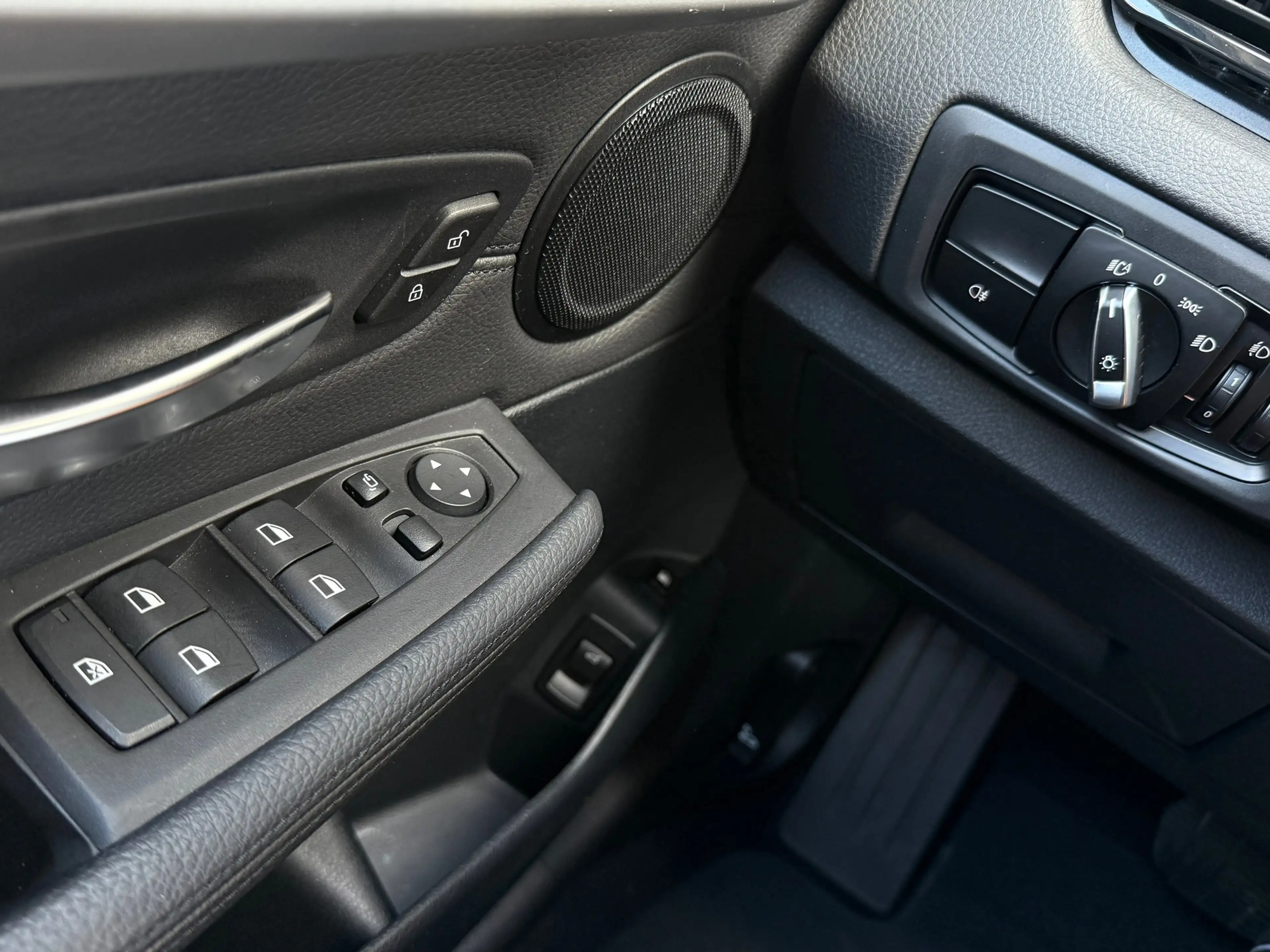 BMW 225 2-serie Active Tourer 225xe iPerformance High Exec — photo 16