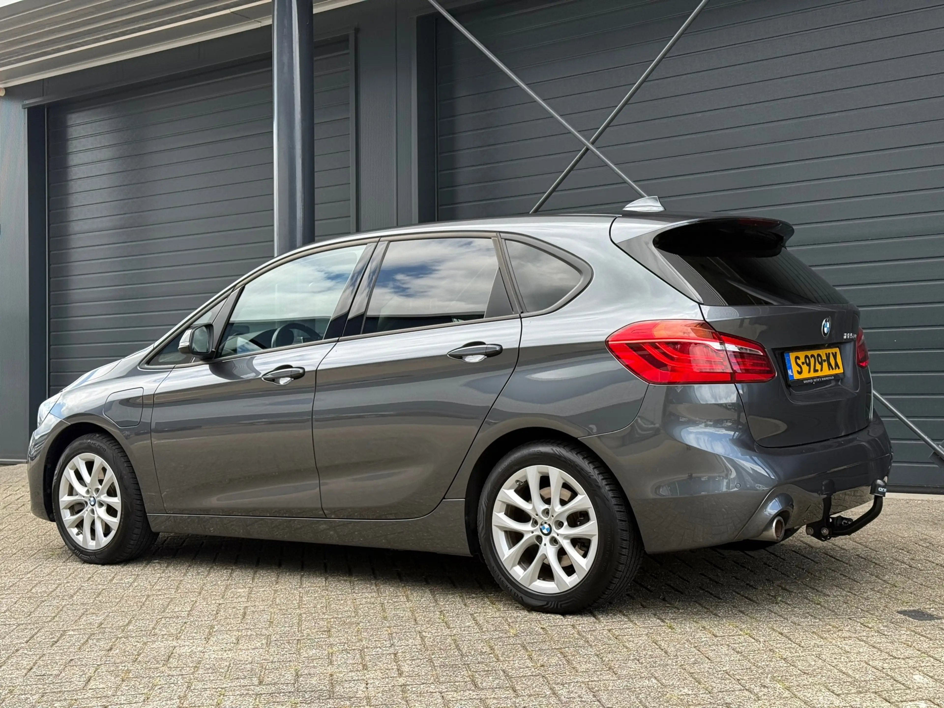 BMW 225 2-serie Active Tourer 225xe iPerformance High Exec — photo 15