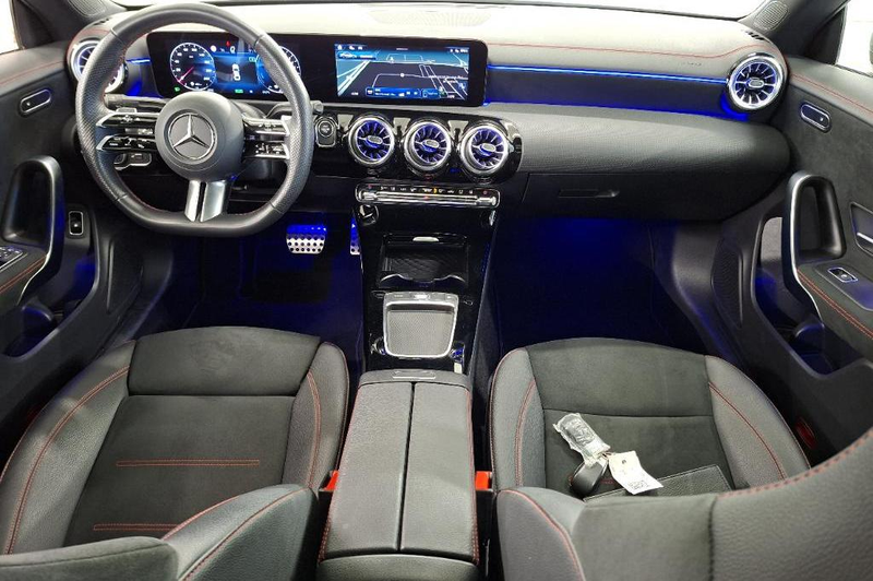 Mercedes-Benz CLA 250 CLA 250e Coupé Automaat Star Edition AMG Line | Ad — photo 3