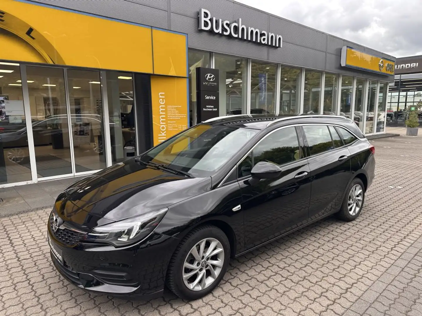 Opel Astra Elegance +NAVI+WINTERPAKET+ Noir - 1