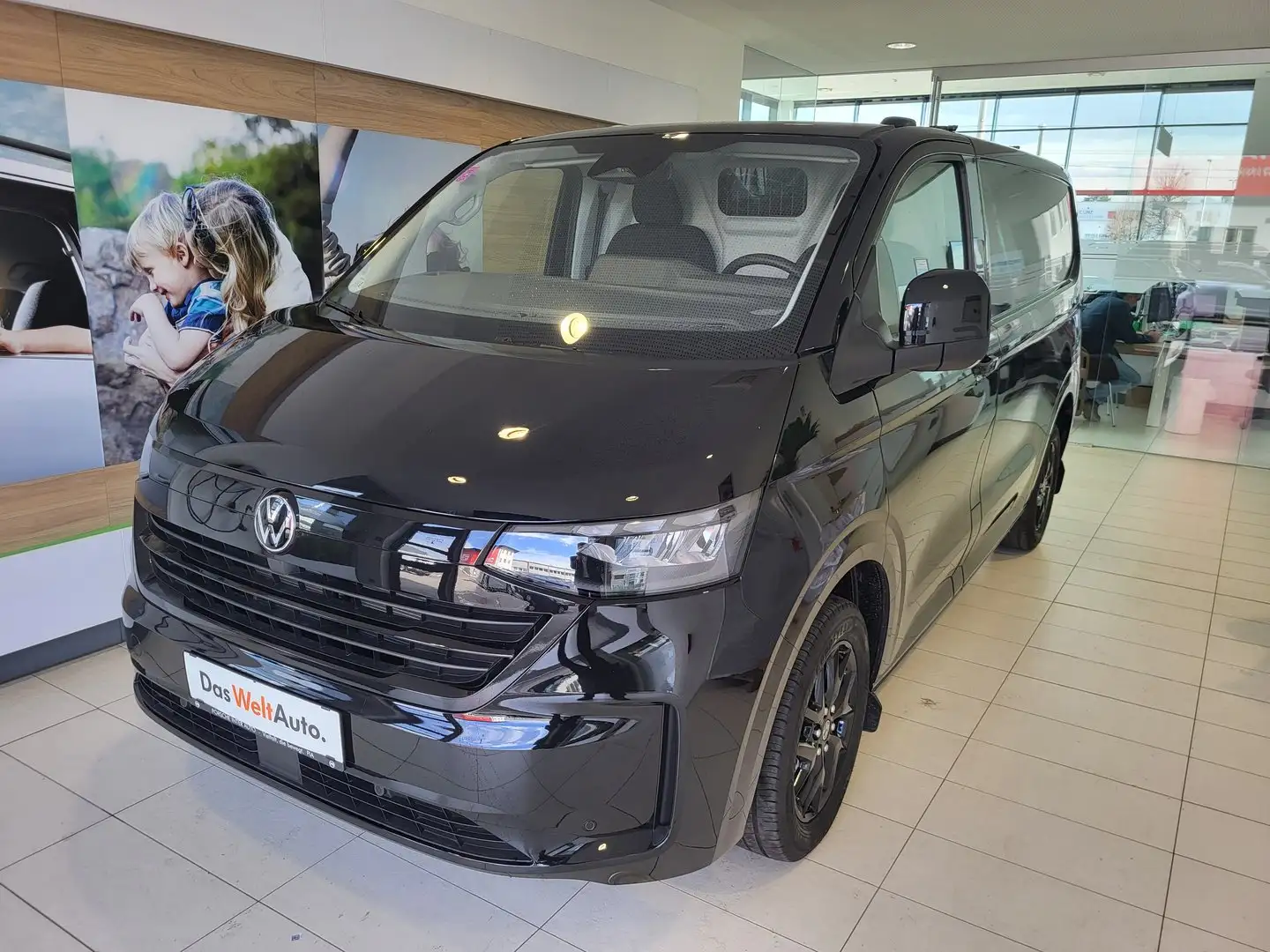 Volkswagen T7 Transporter VW Transporter T7 Kastenwagen TDI Schwarz - 1