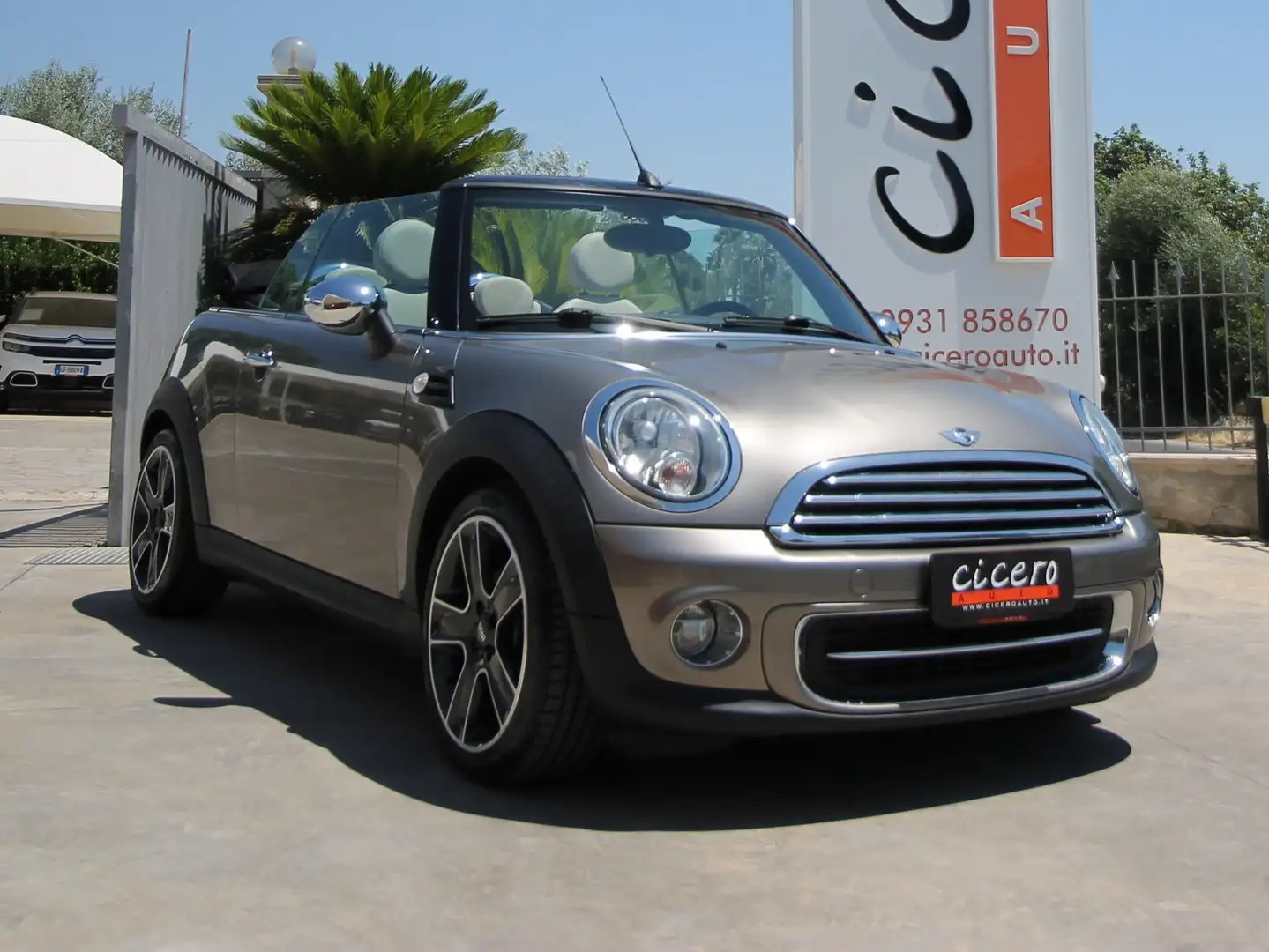 MINI Cooper Cabrio 1.6 122cv 6 marce | 2011 Beige - 1