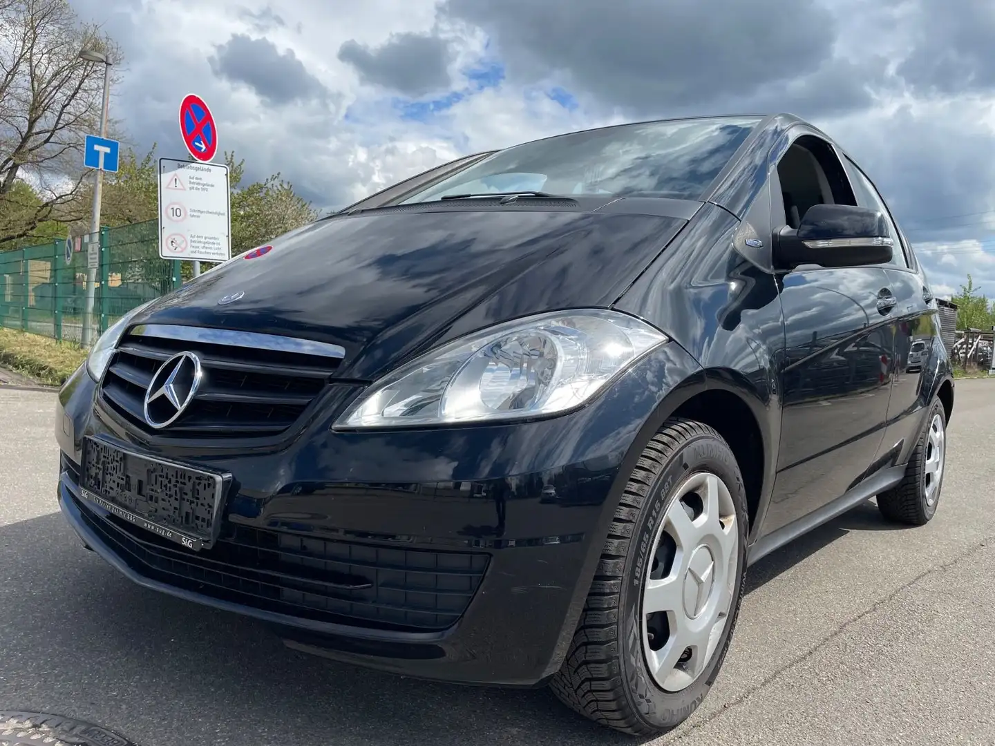 Mercedes-Benz A 160 A -Klasse A 160 Noir - 1