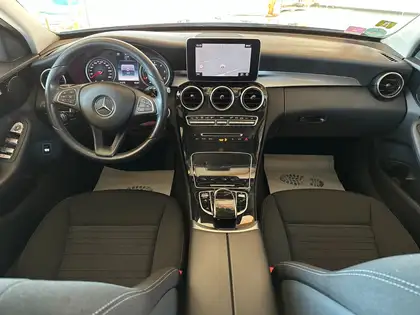 Annonce voiture d'occasion Mercedes-Benz C 250 - CARADIZE
