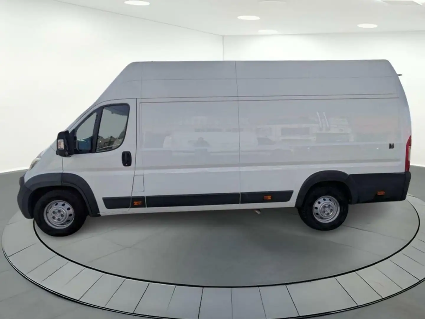 Citroen Jumper FURGÓN 2.0 Blue HDi 35 L4H3 Heavy 130 Weiß - 2