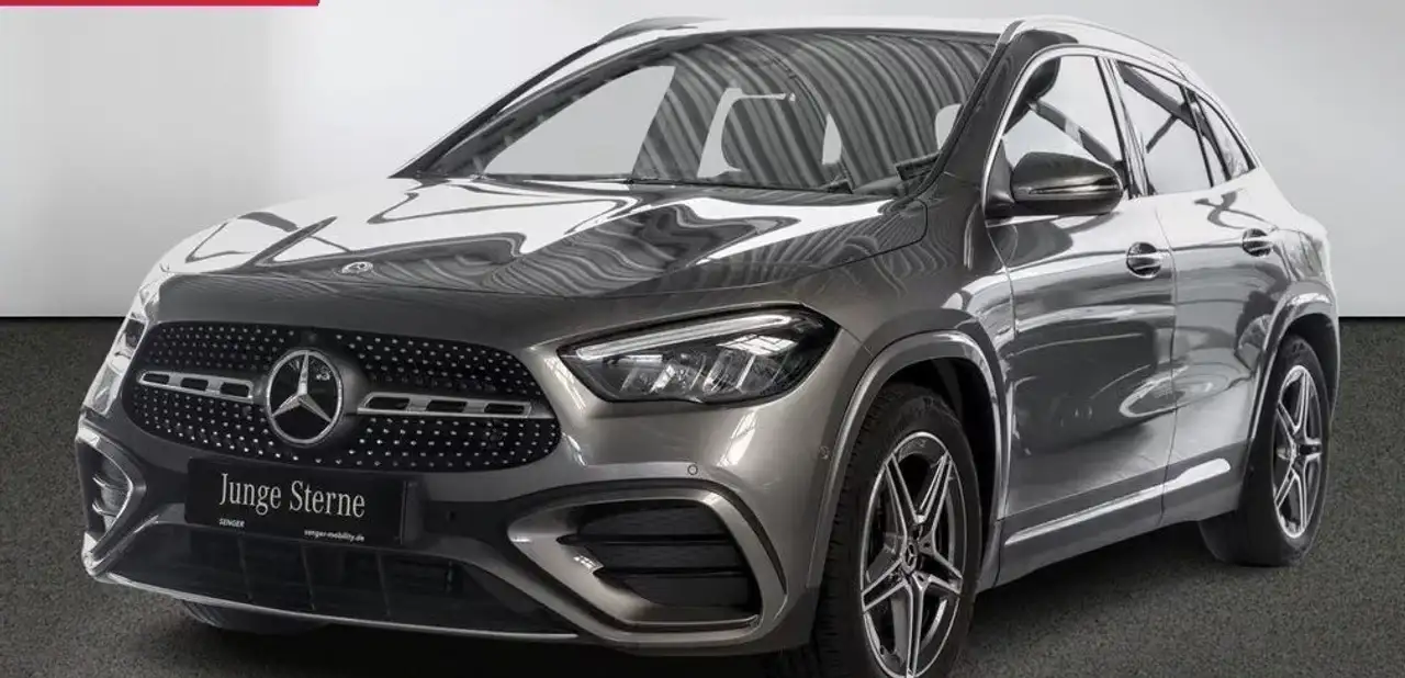 Mercedes-Benz GLA 200
