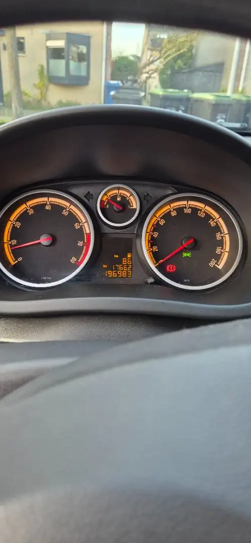 Opel Corsa Corsa 1.4-16V Business OPC Line Ezüst - 2