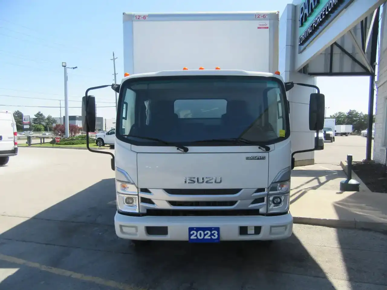 Isuzu NPR fotografie Isuzu NPR