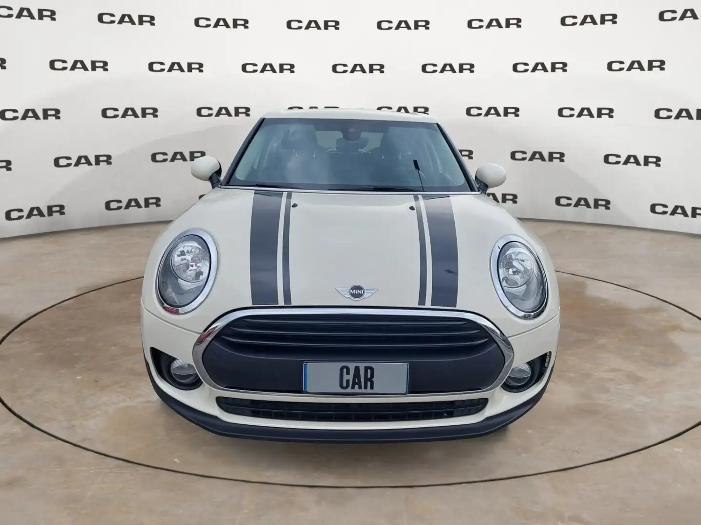 MINI One D Clubman One D Beige - 2