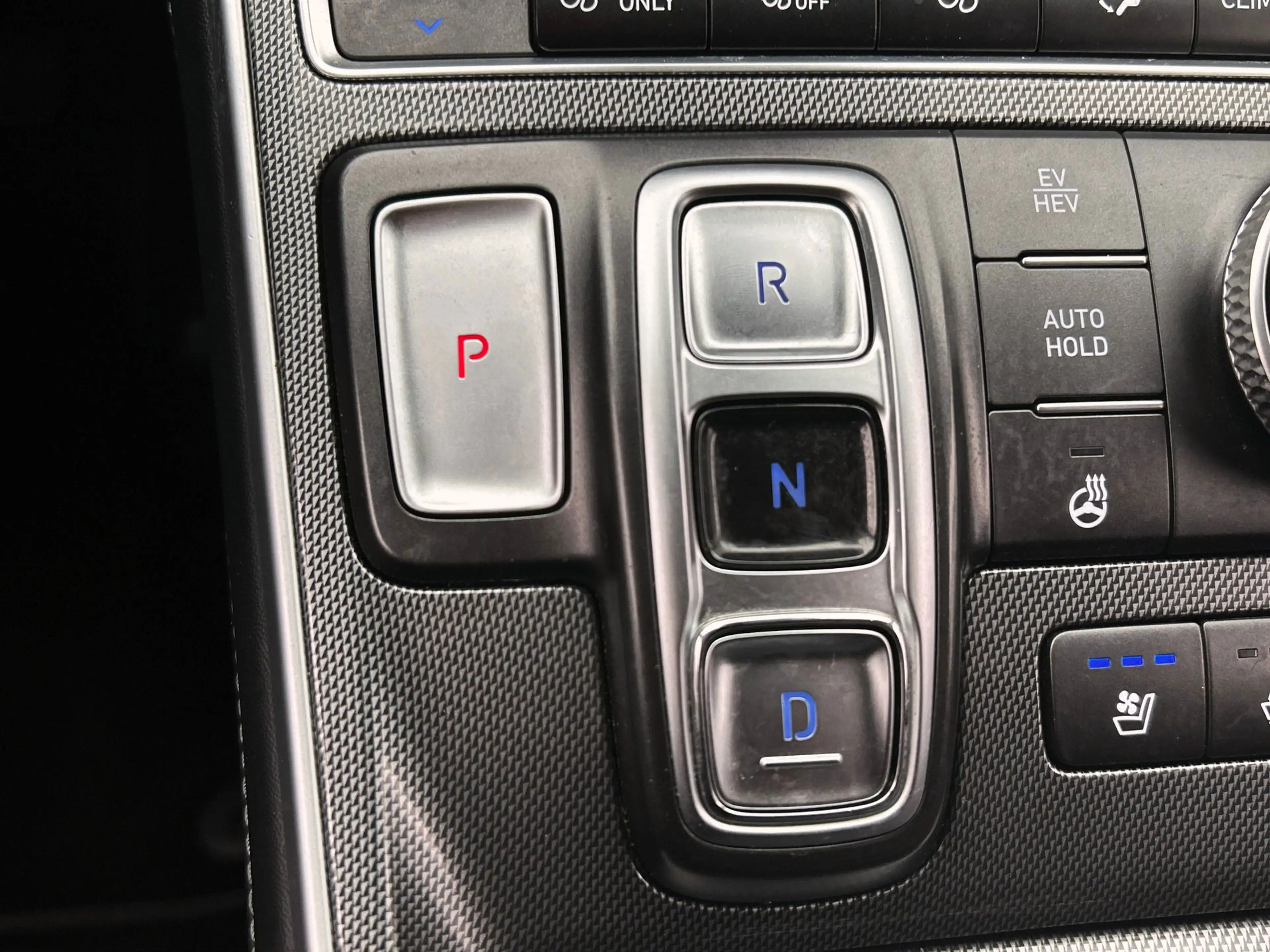 Hyundai SANTA FE 1.6 T-GDI PHEV Premium Plus Sky 7 Persoons | 1e Ei — photo 38
