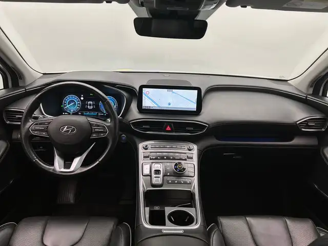 Hyundai Santa Fe view 2
